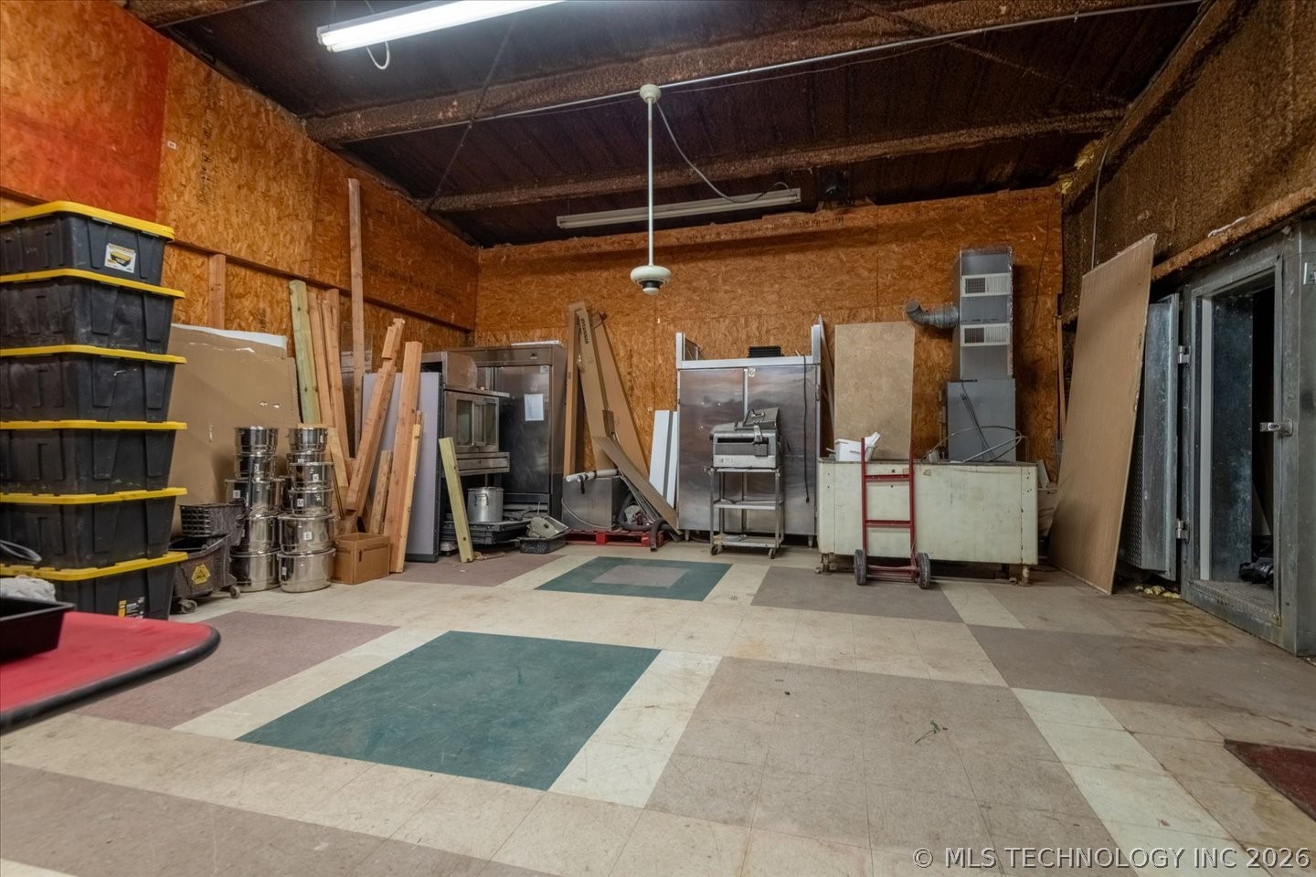 309 S Bucy Property Photo 4