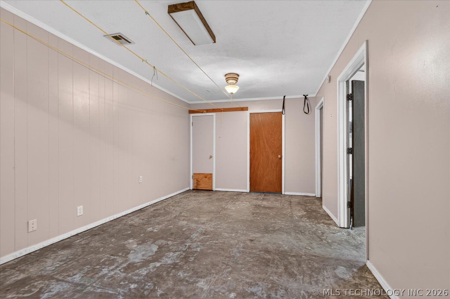 309 S Bucy Property Photo 9