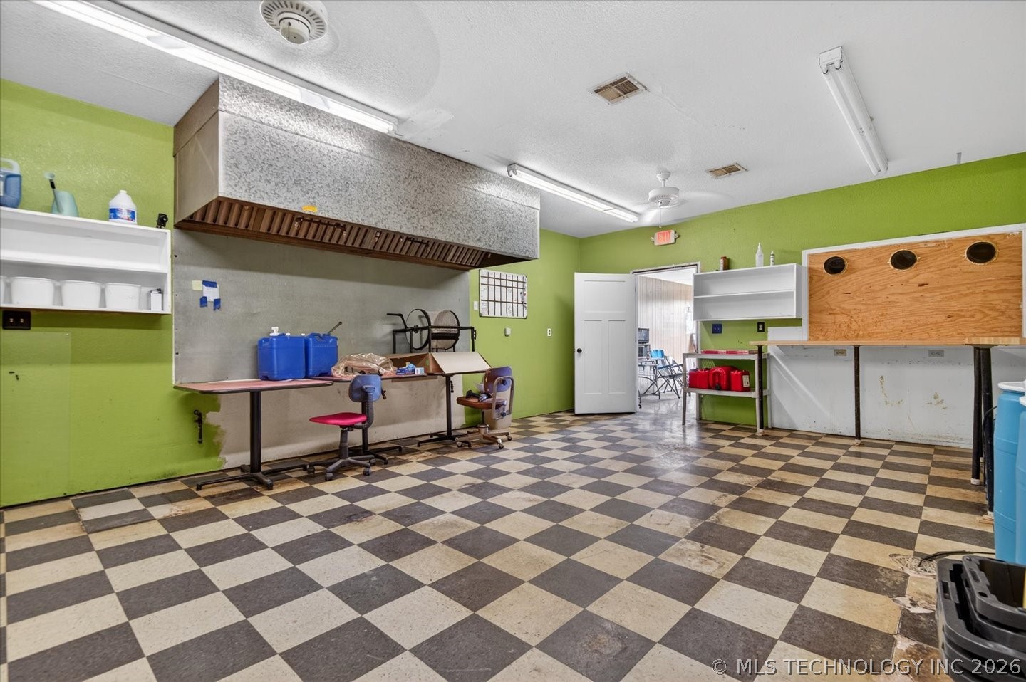 309 S Bucy Property Photo 10