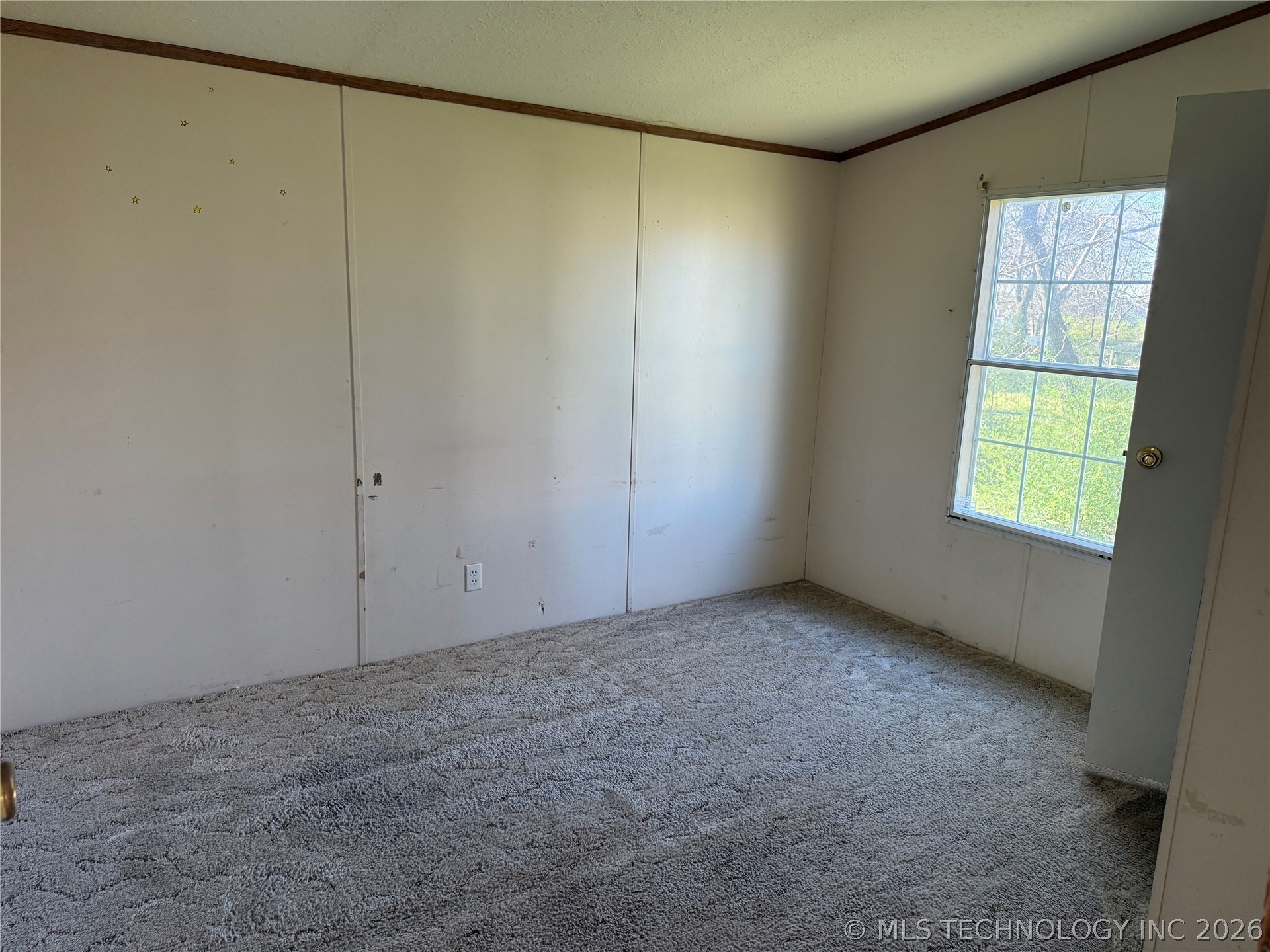 111 W Bryan Property Photo 6
