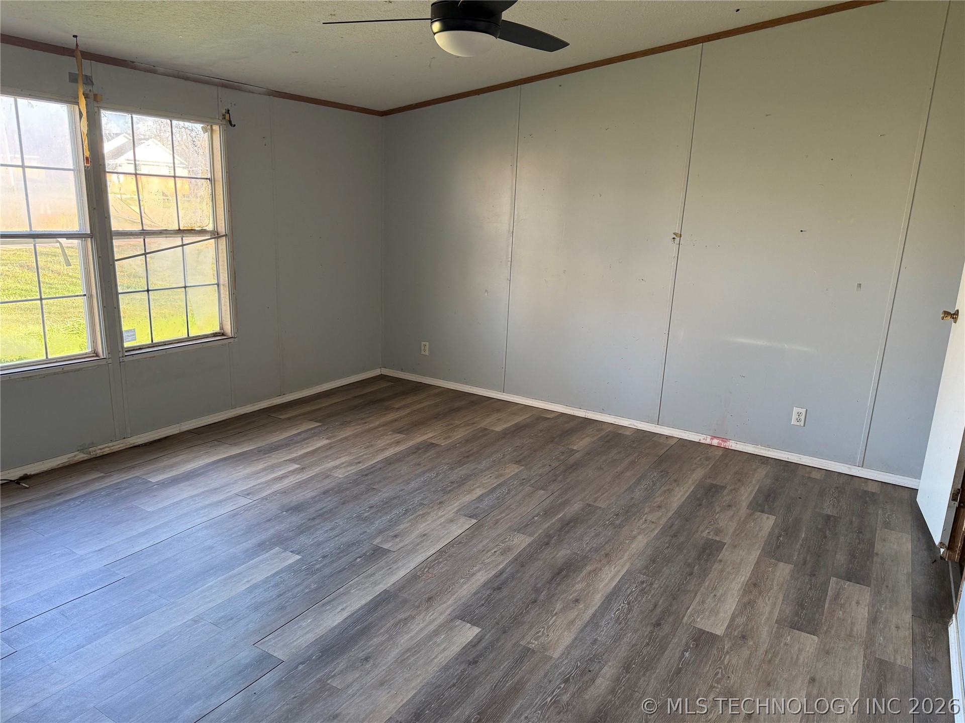 111 W Bryan Property Photo 8
