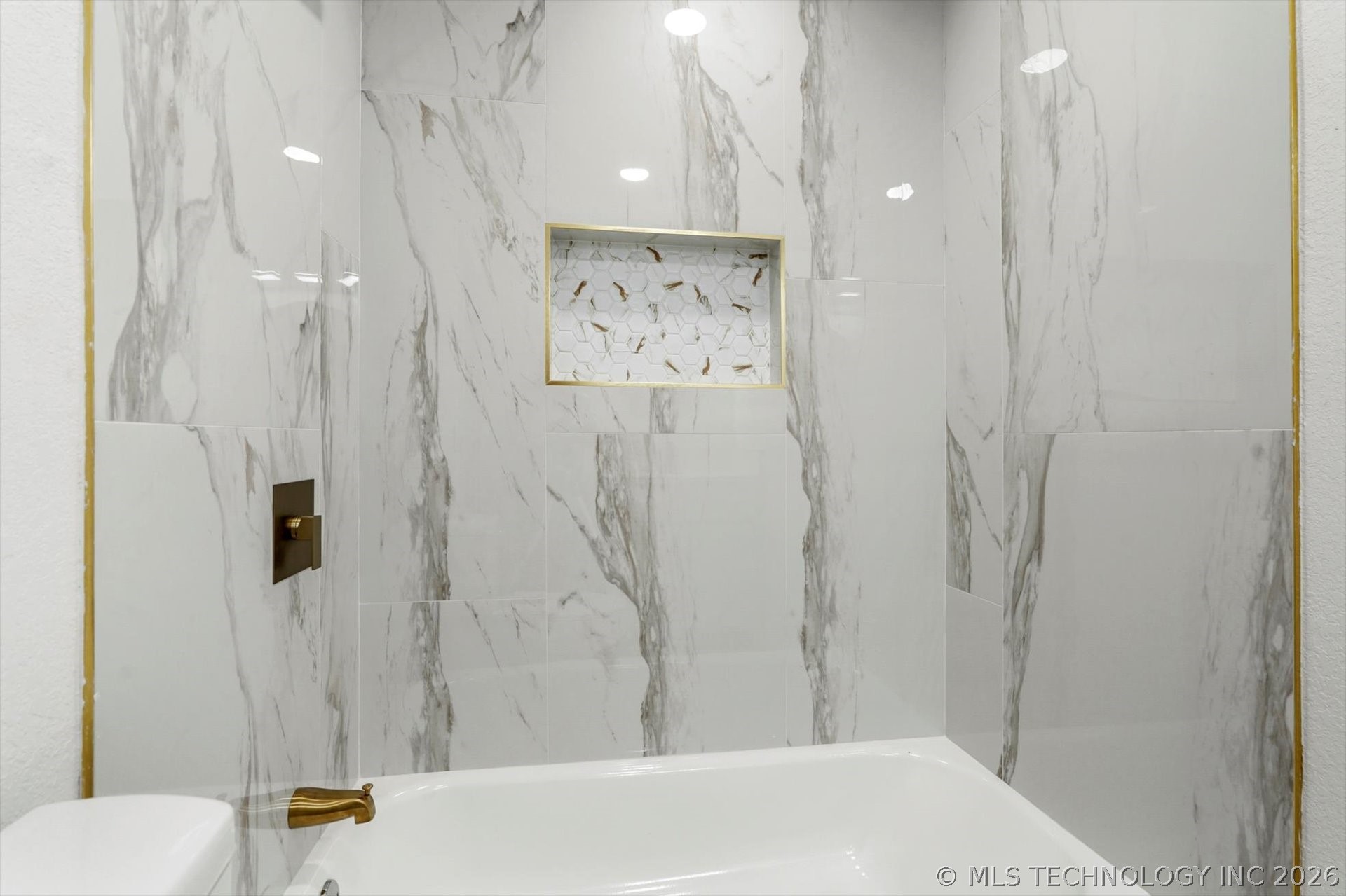 1825 N Delaware Avenue Property Photo 21