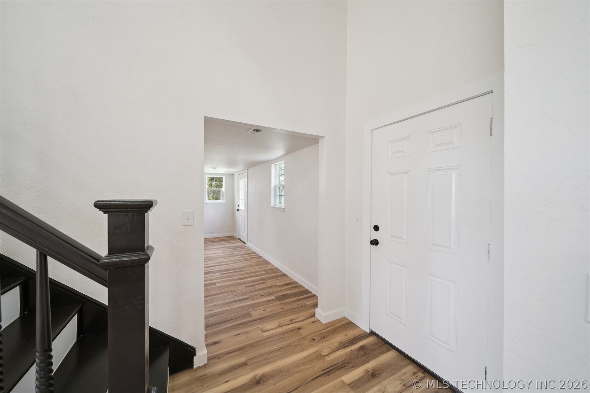 605 S Saltwell Street Property Photo 12