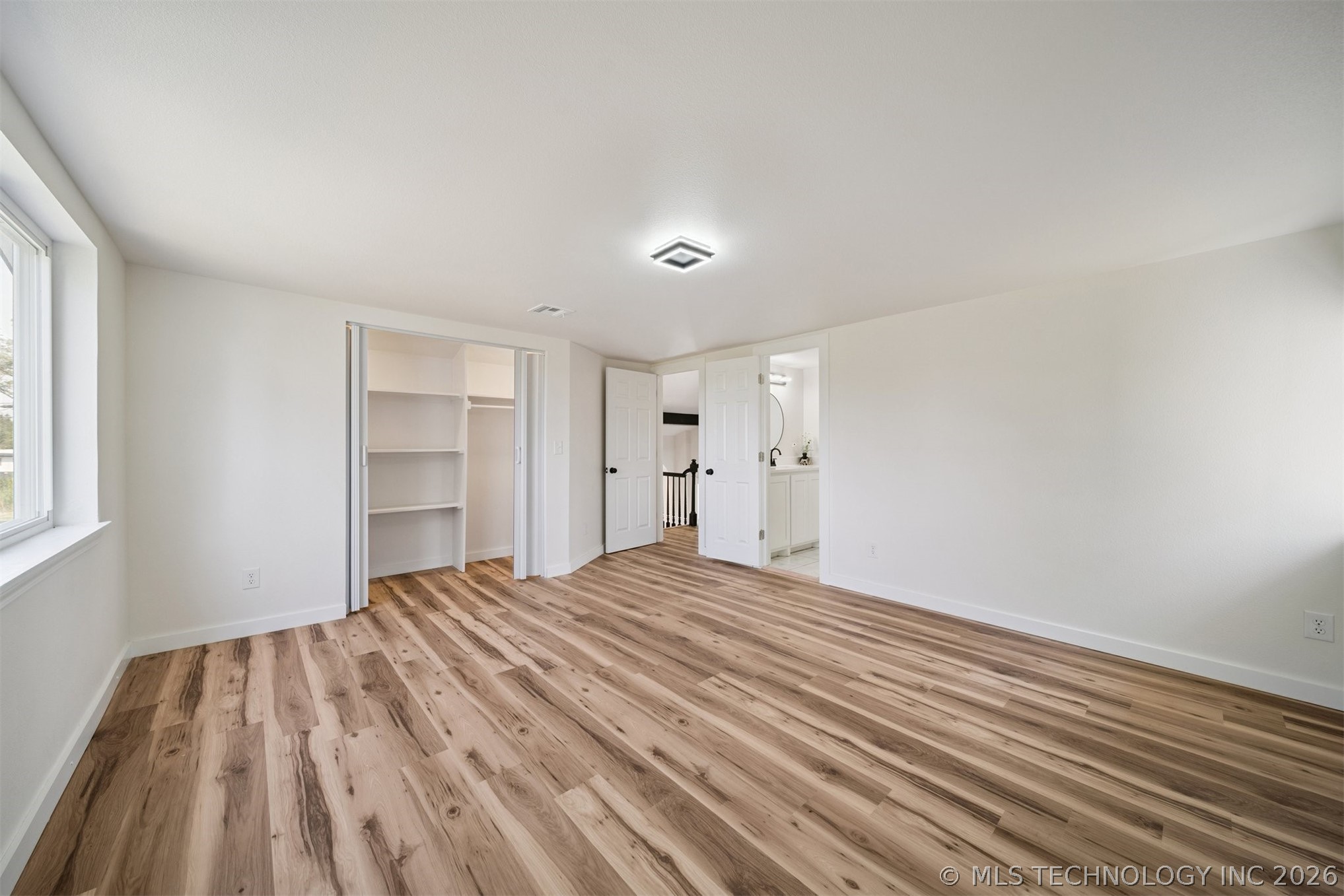 605 S Saltwell Street Property Photo 21