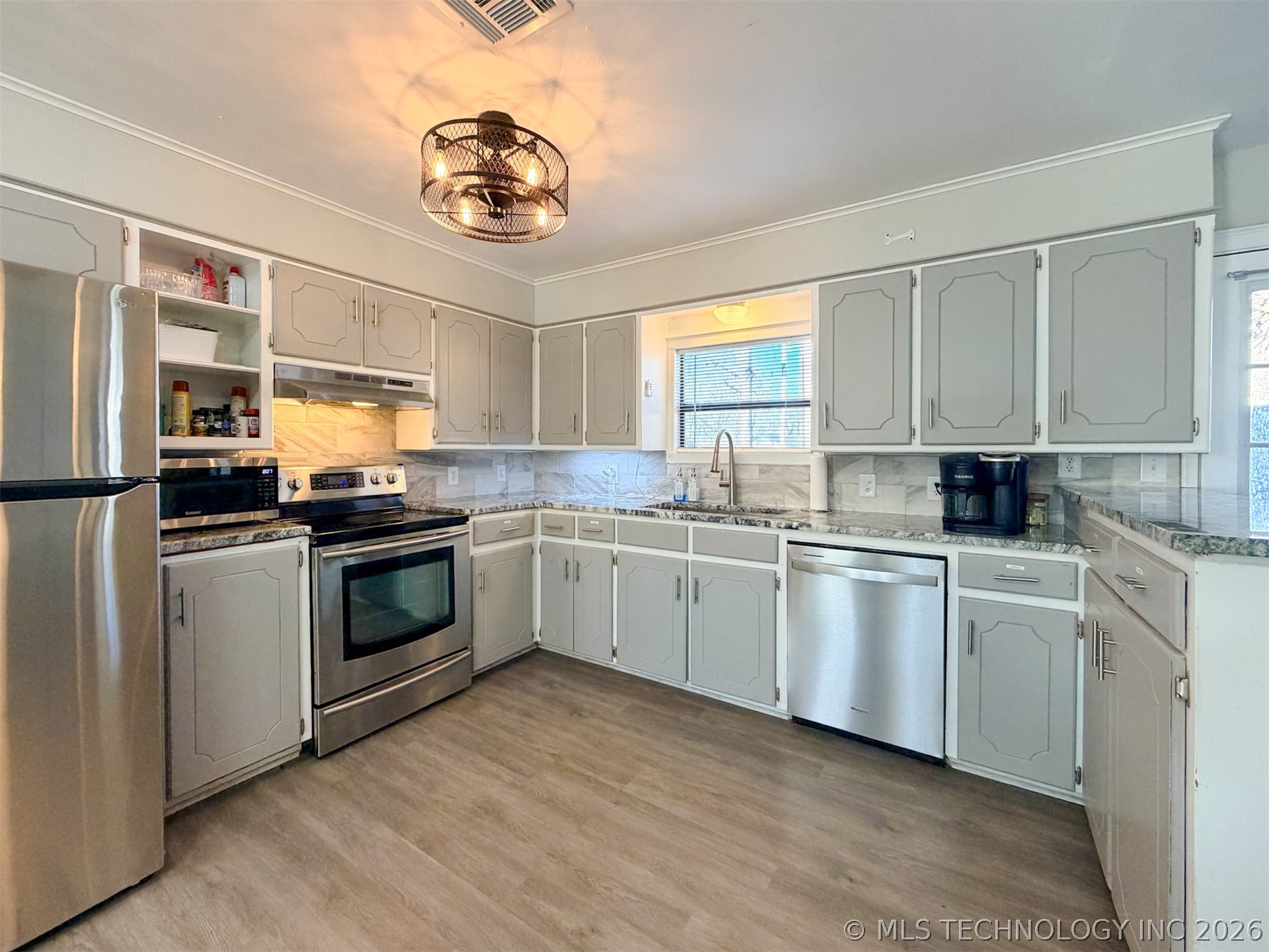 34245 S 527 Road Property Photo 12
