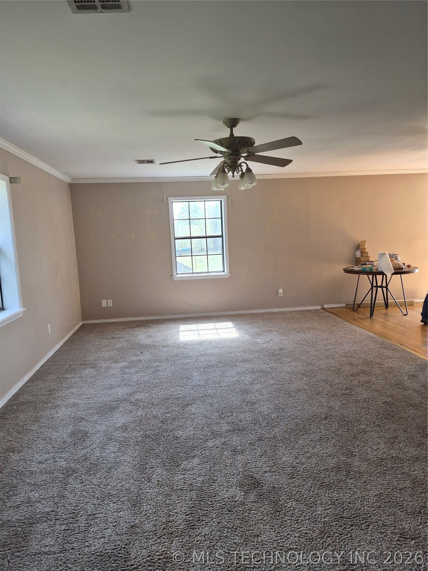 5501 S 45th Property Photo 6