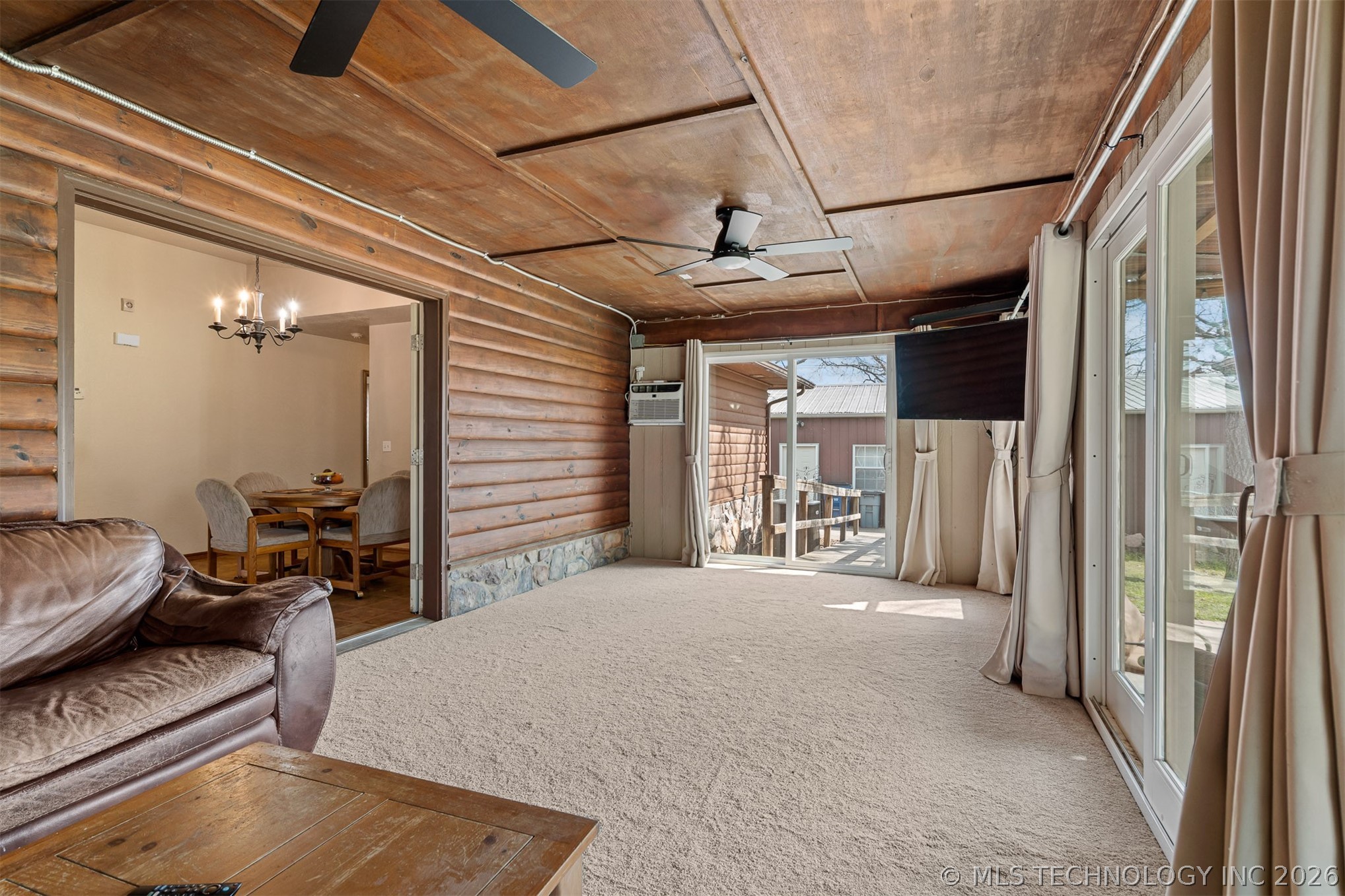 1401 E Allen Property Photo 14