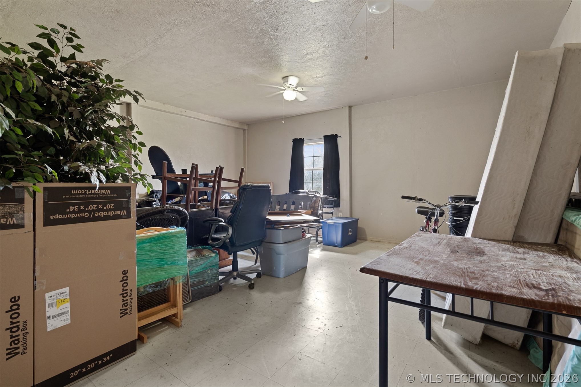 1401 E Allen Property Photo 43