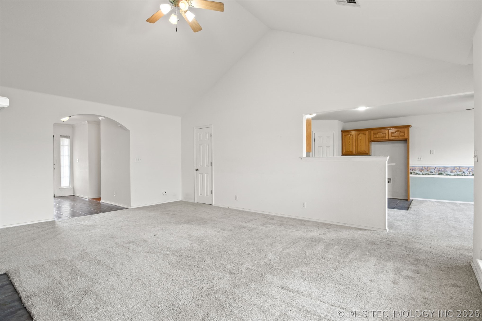 8515 N 102nd East Avenue Property Photo 11