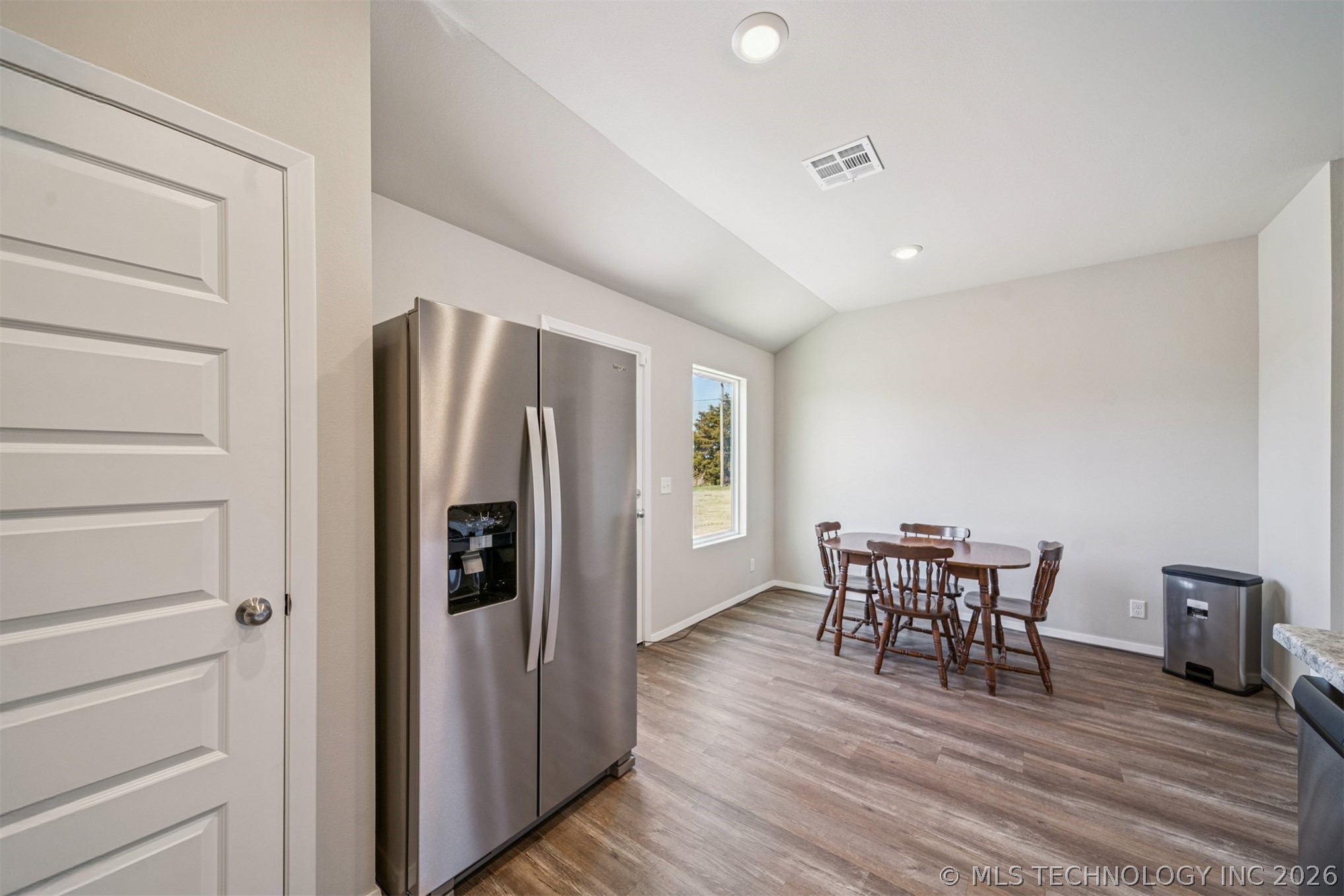 715 N Dogwood Avenue Property Photo 13