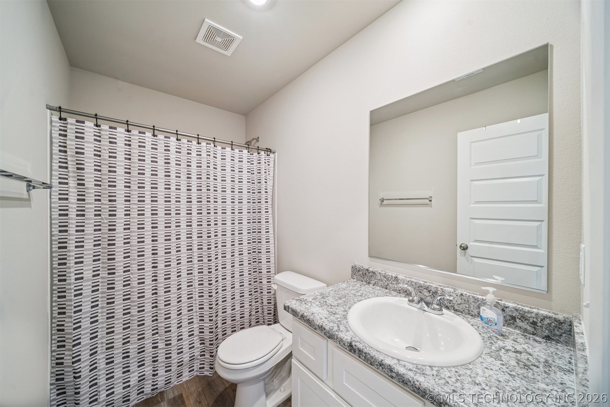 715 N Dogwood Avenue Property Photo 21
