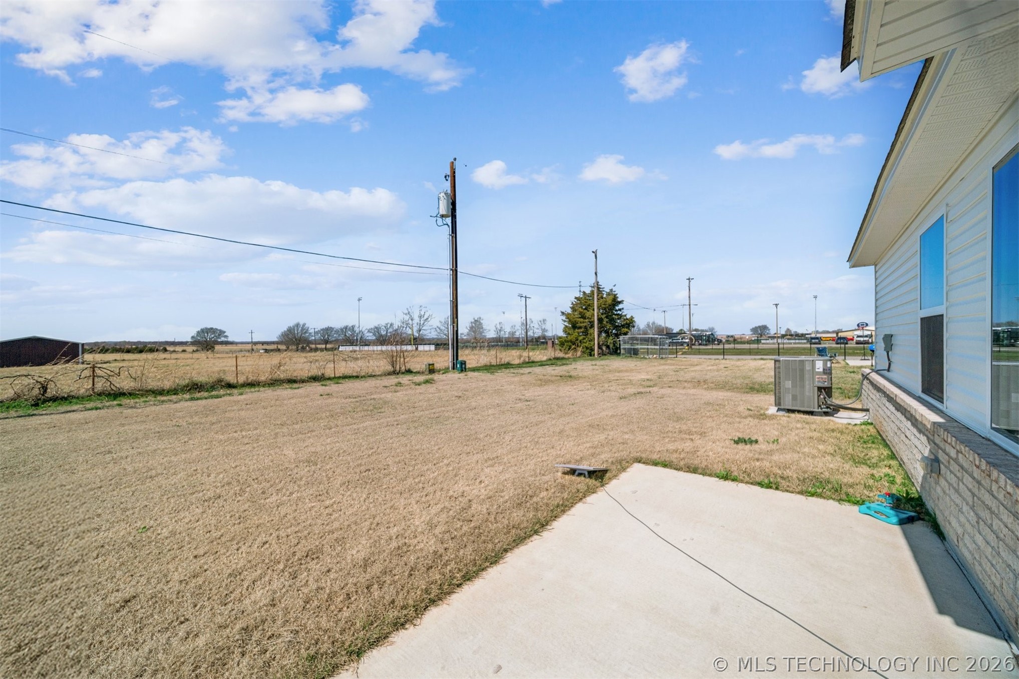 715 N Dogwood Avenue Property Photo 22