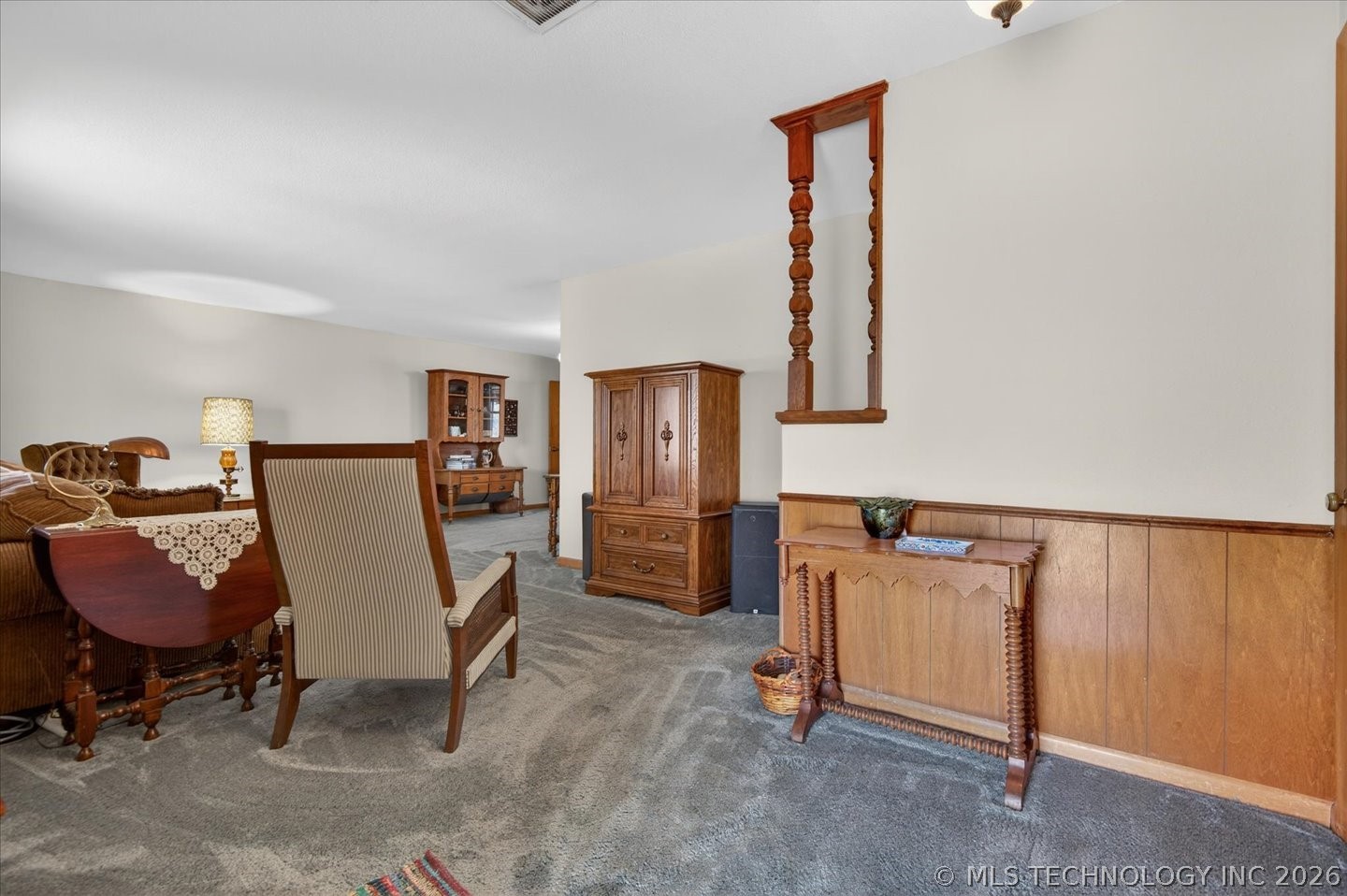 3939 Lakeview Drive Property Photo 4