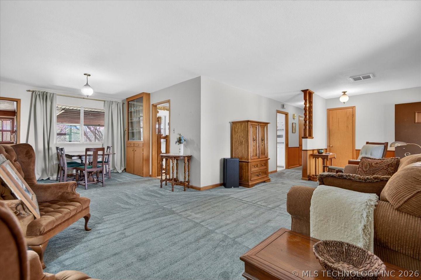 3939 Lakeview Drive Property Photo 6