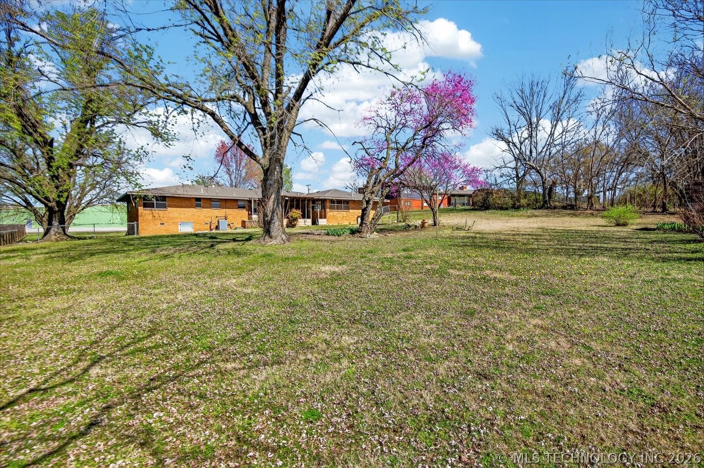3939 Lakeview Drive Property Photo 30
