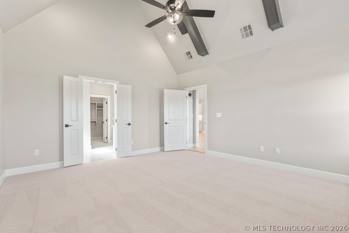 6705 S Fir Avenue Property Photo 22