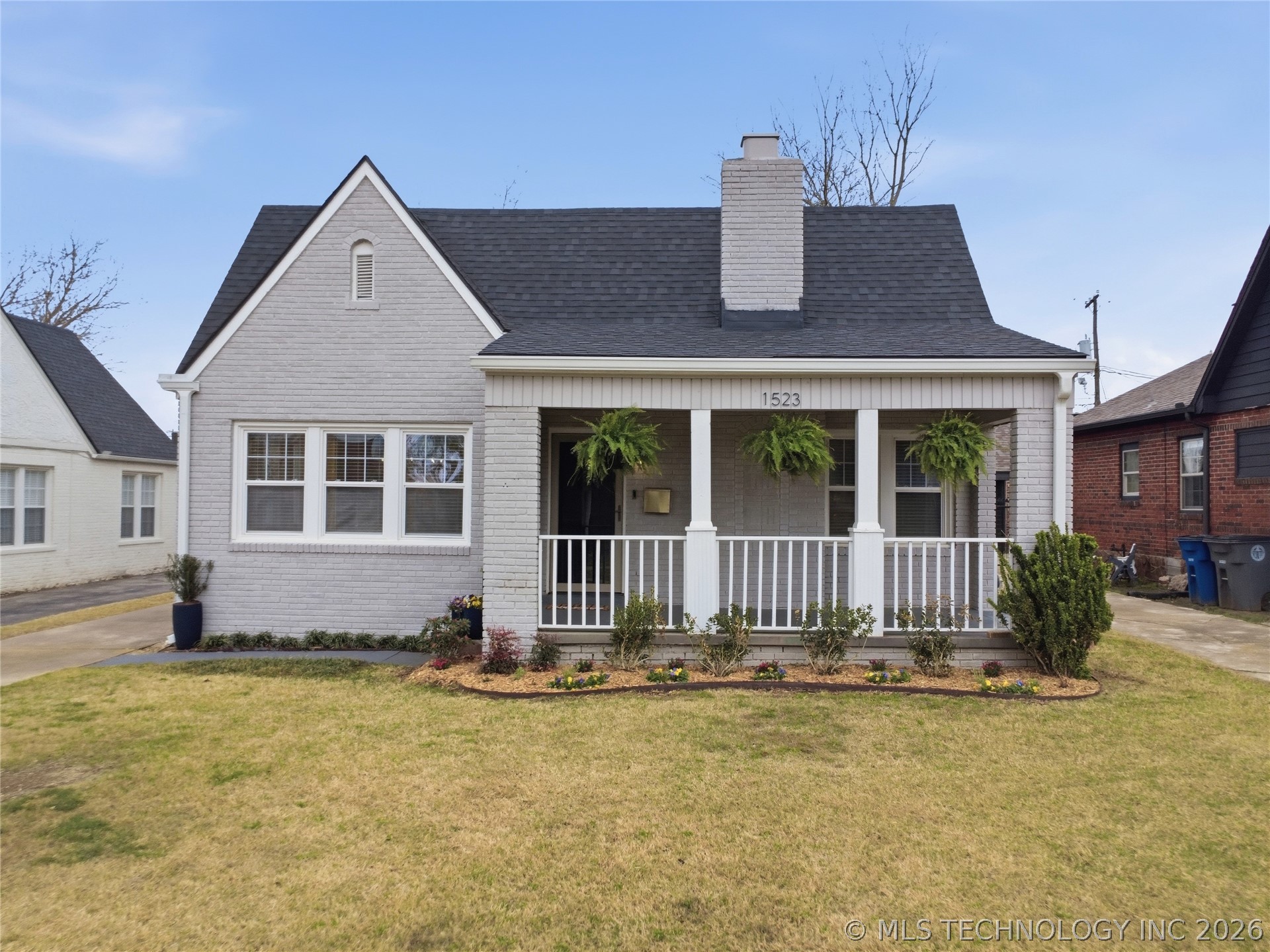1523 S Gary Place Property Photo 1