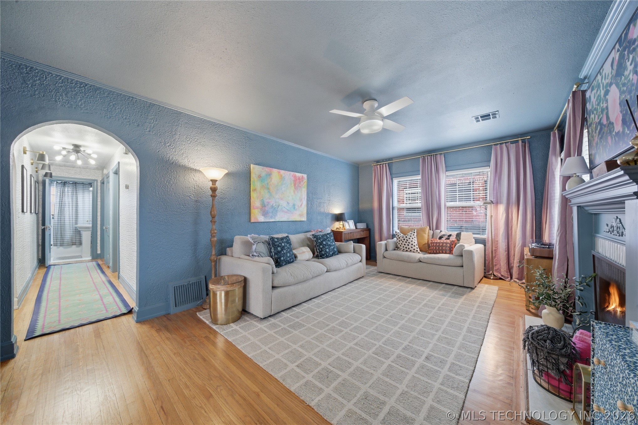 1523 S Gary Place Property Photo 6