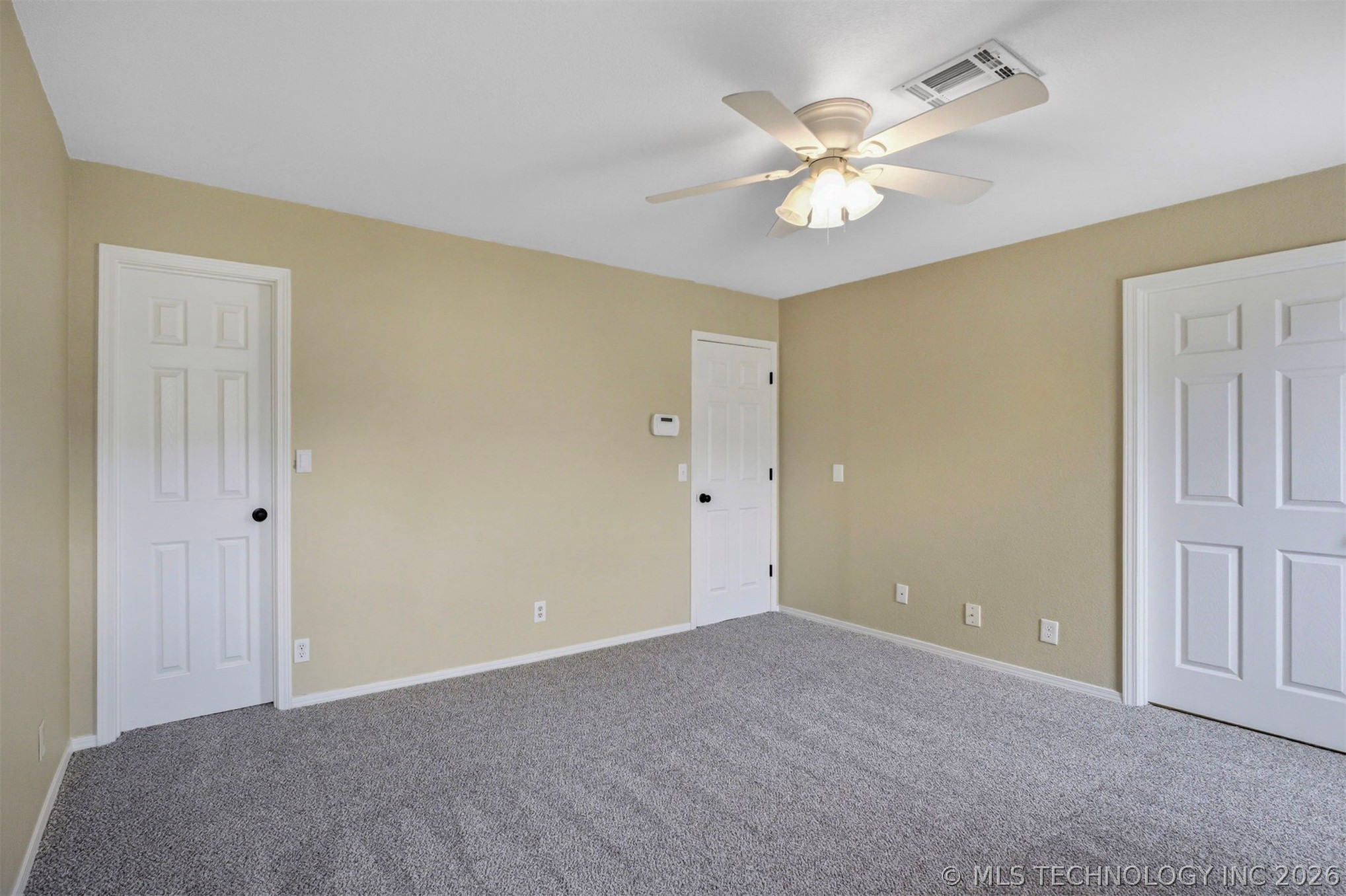 9006 E 60th Place Property Photo 23