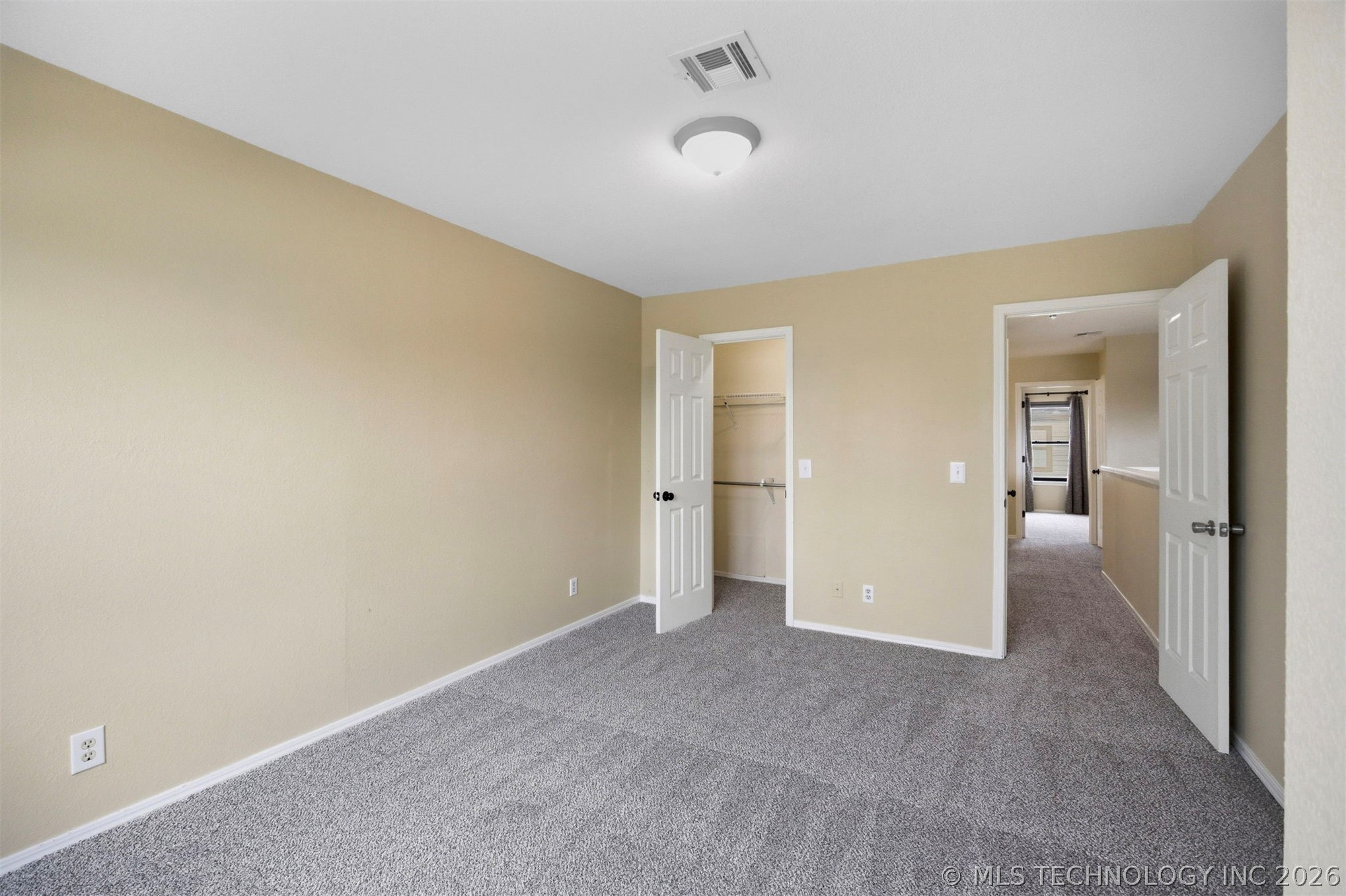 9006 E 60th Place Property Photo 31