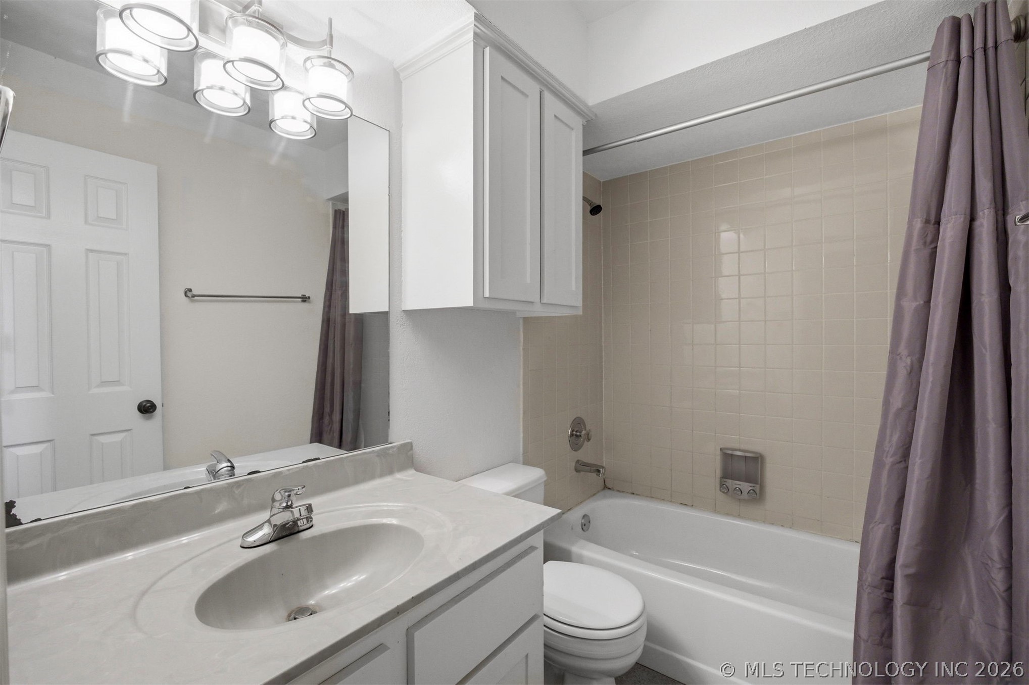 9006 E 60th Place Property Photo 34