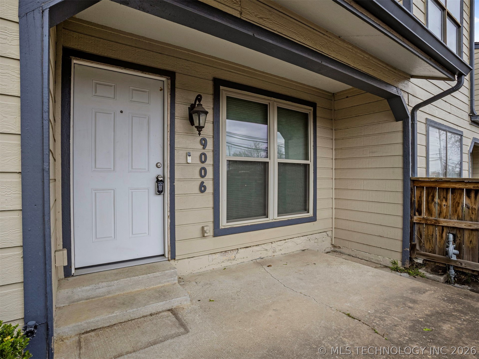 9006 E 60th Place Property Photo 37