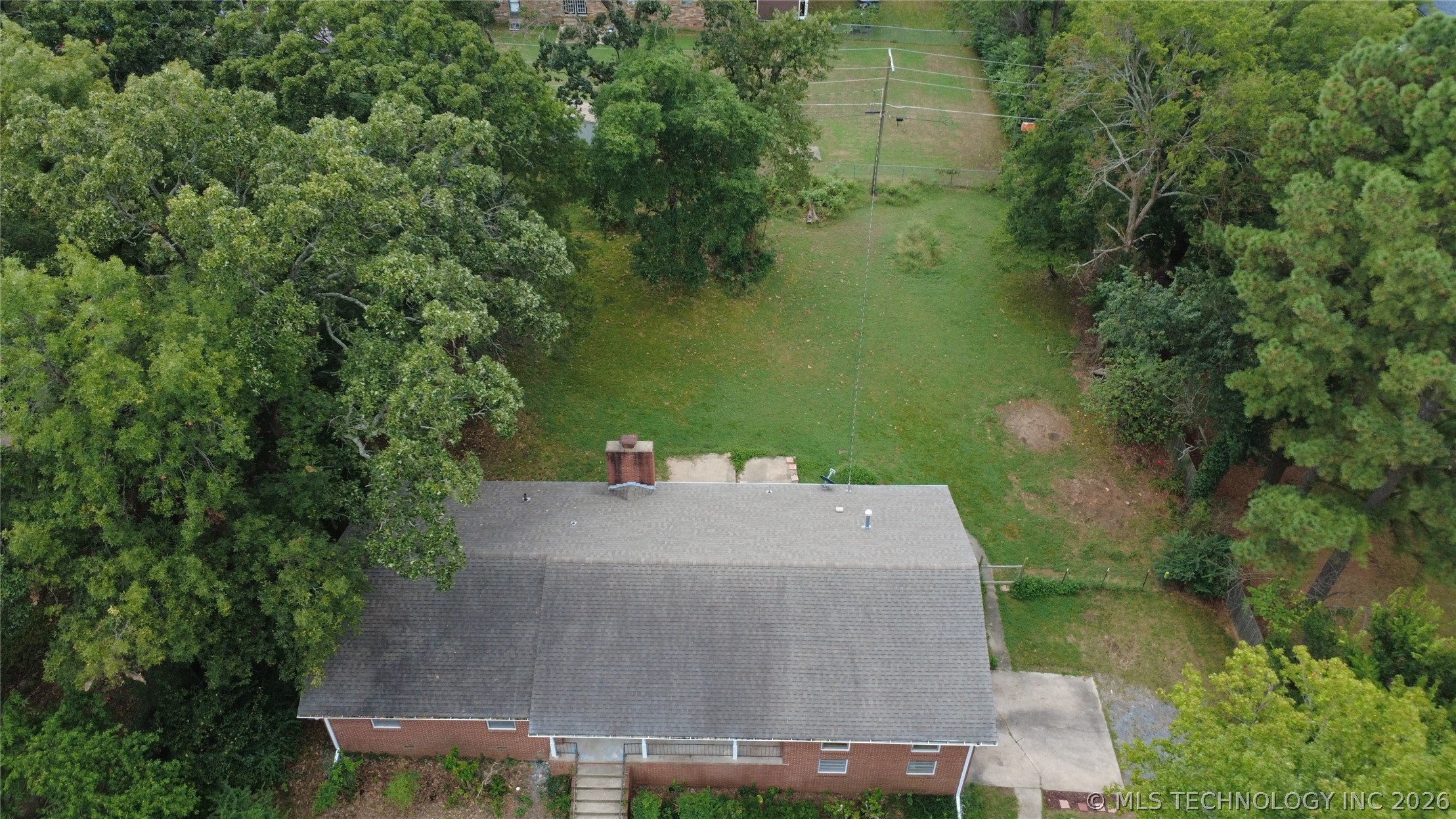 710 Victor Street Property Photo 6