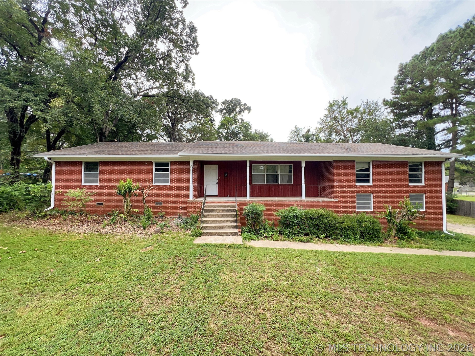 710 Victor Street Property Photo 10