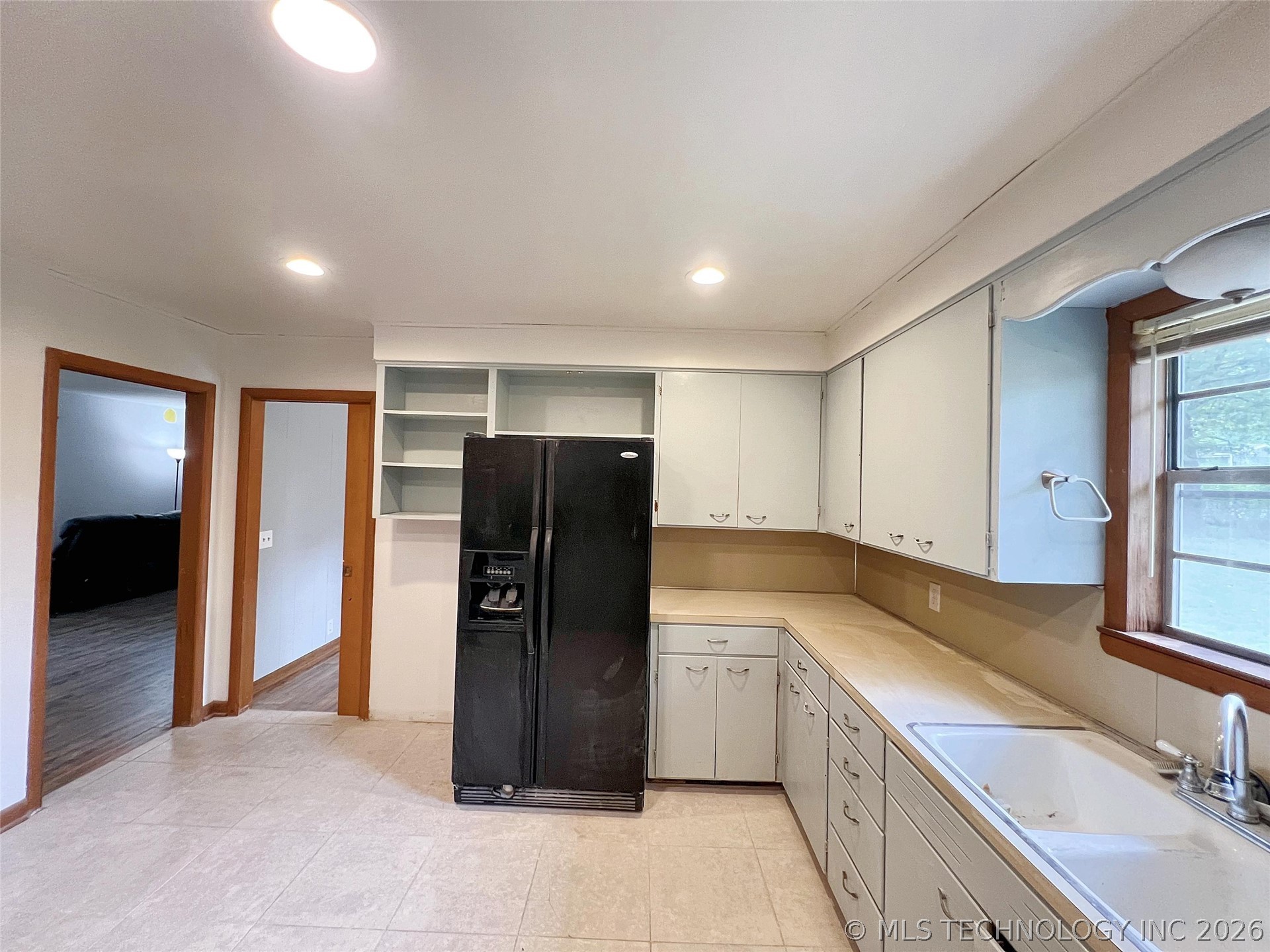 710 Victor Street Property Photo 15
