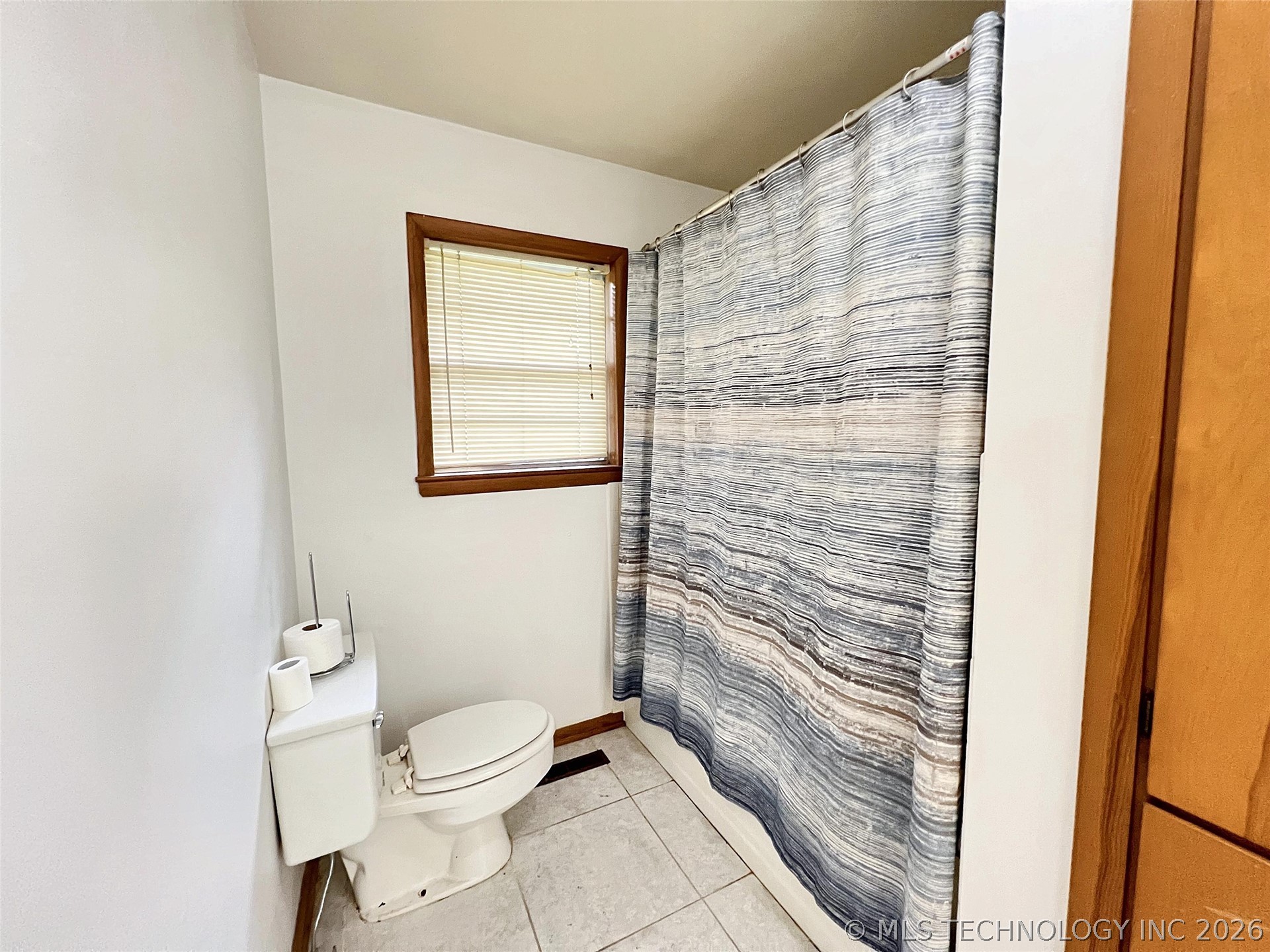 710 Victor Street Property Photo 22