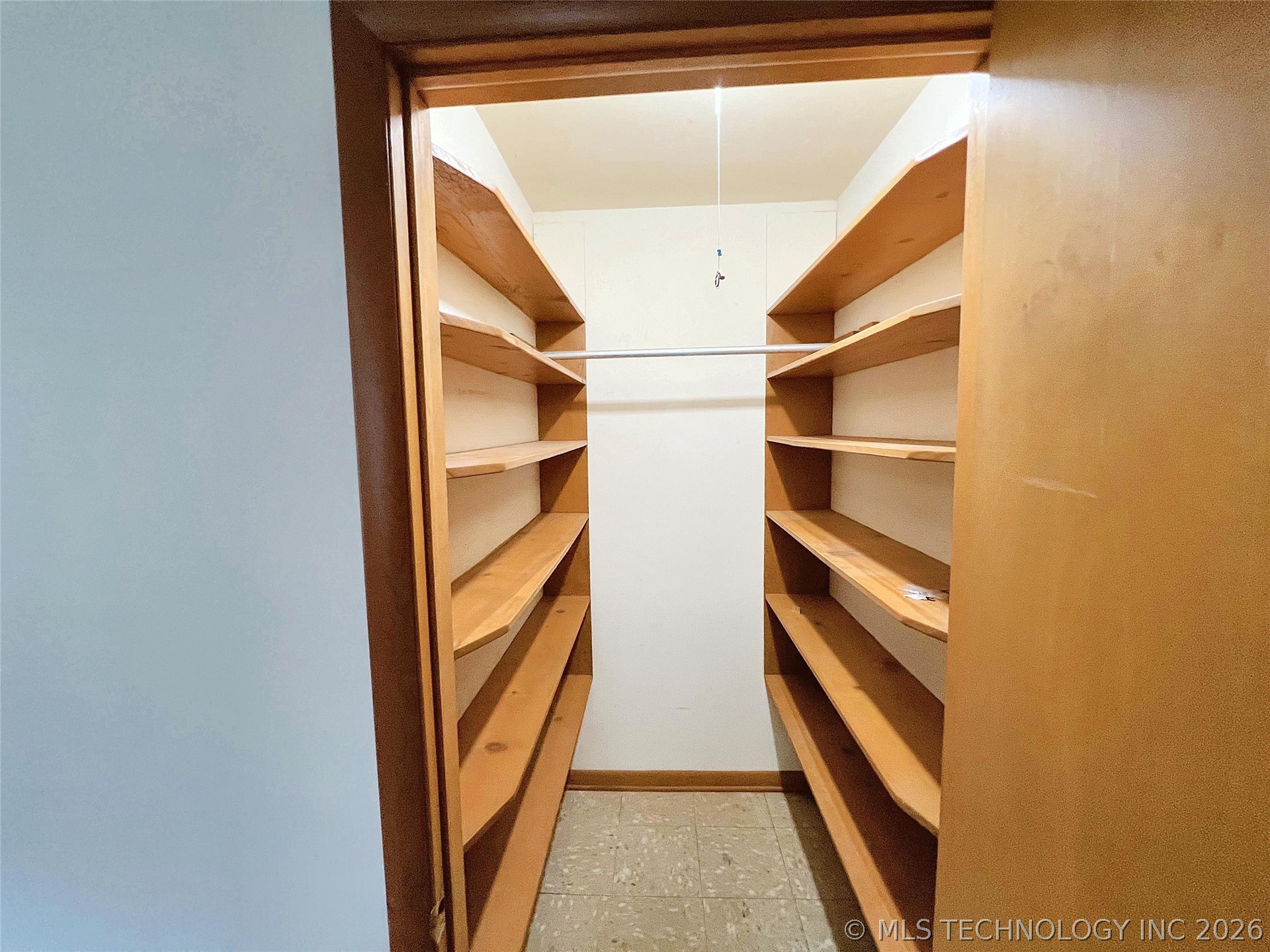 710 Victor Street Property Photo 25