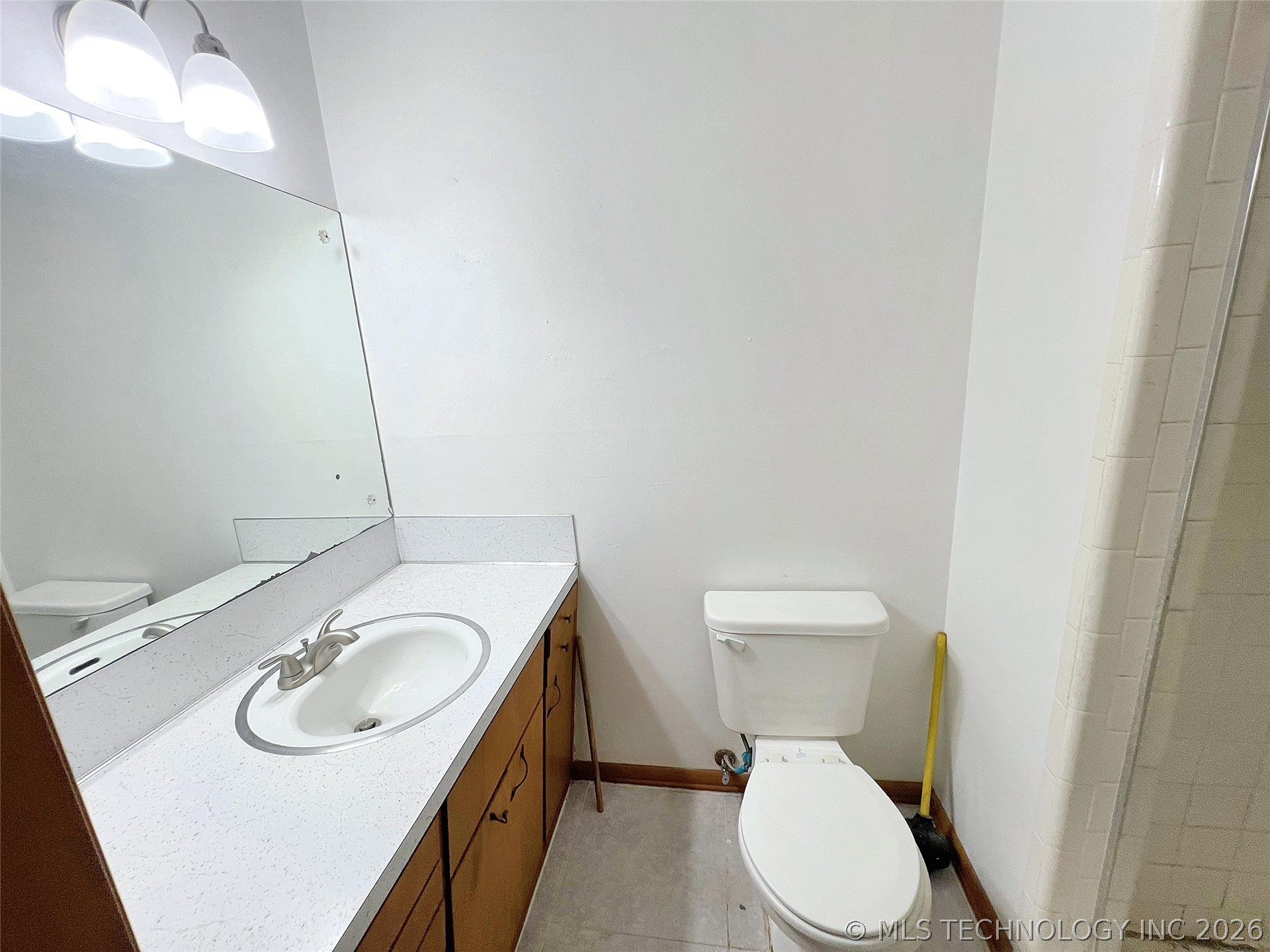 710 Victor Street Property Photo 26