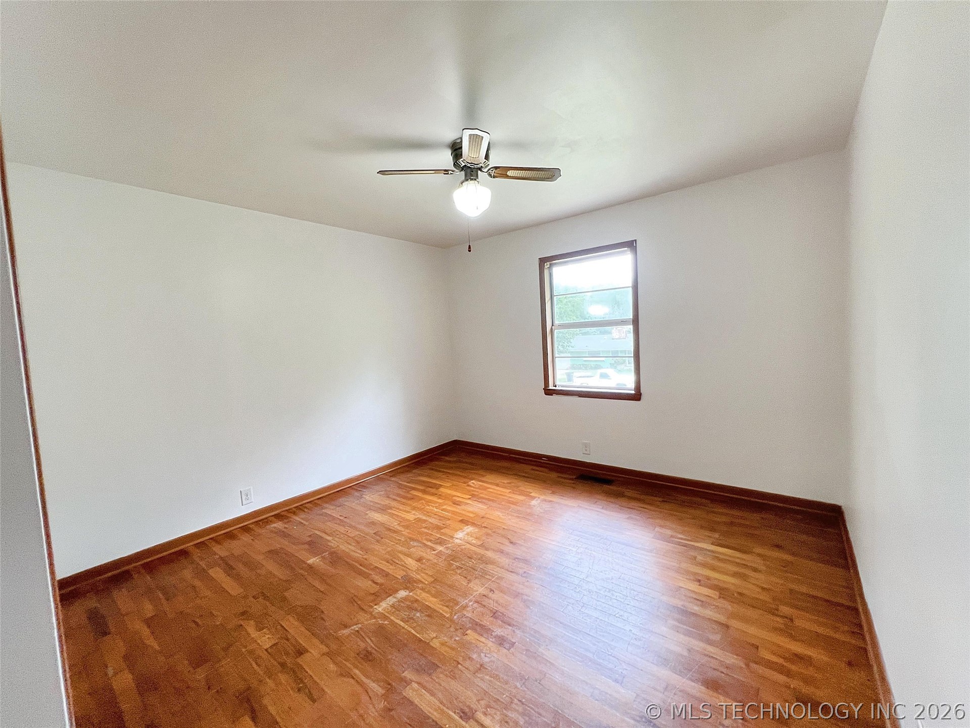710 Victor Street Property Photo 31