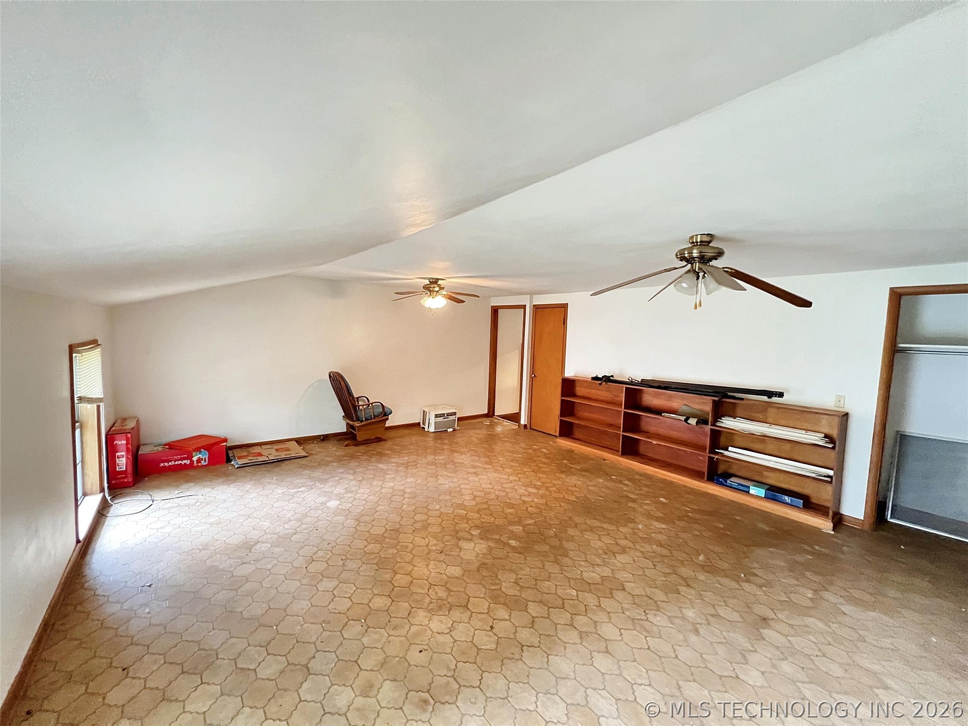 710 Victor Street Property Photo 39