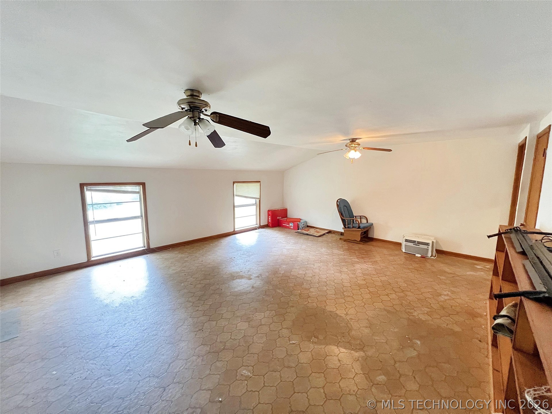 710 Victor Street Property Photo 40