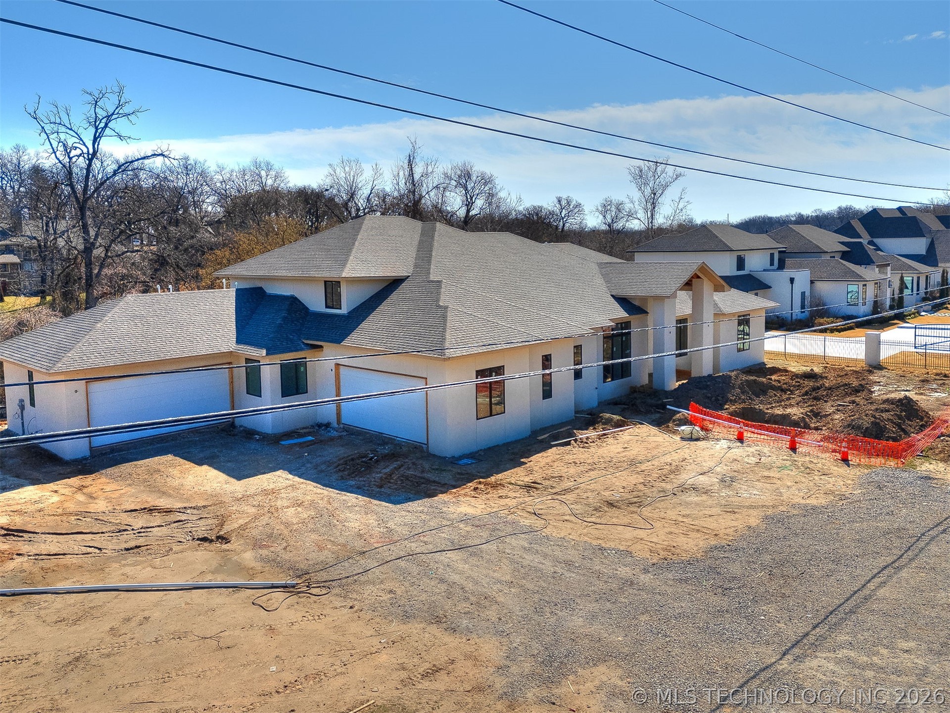 10775 S Sheridan Road Property Photo 3