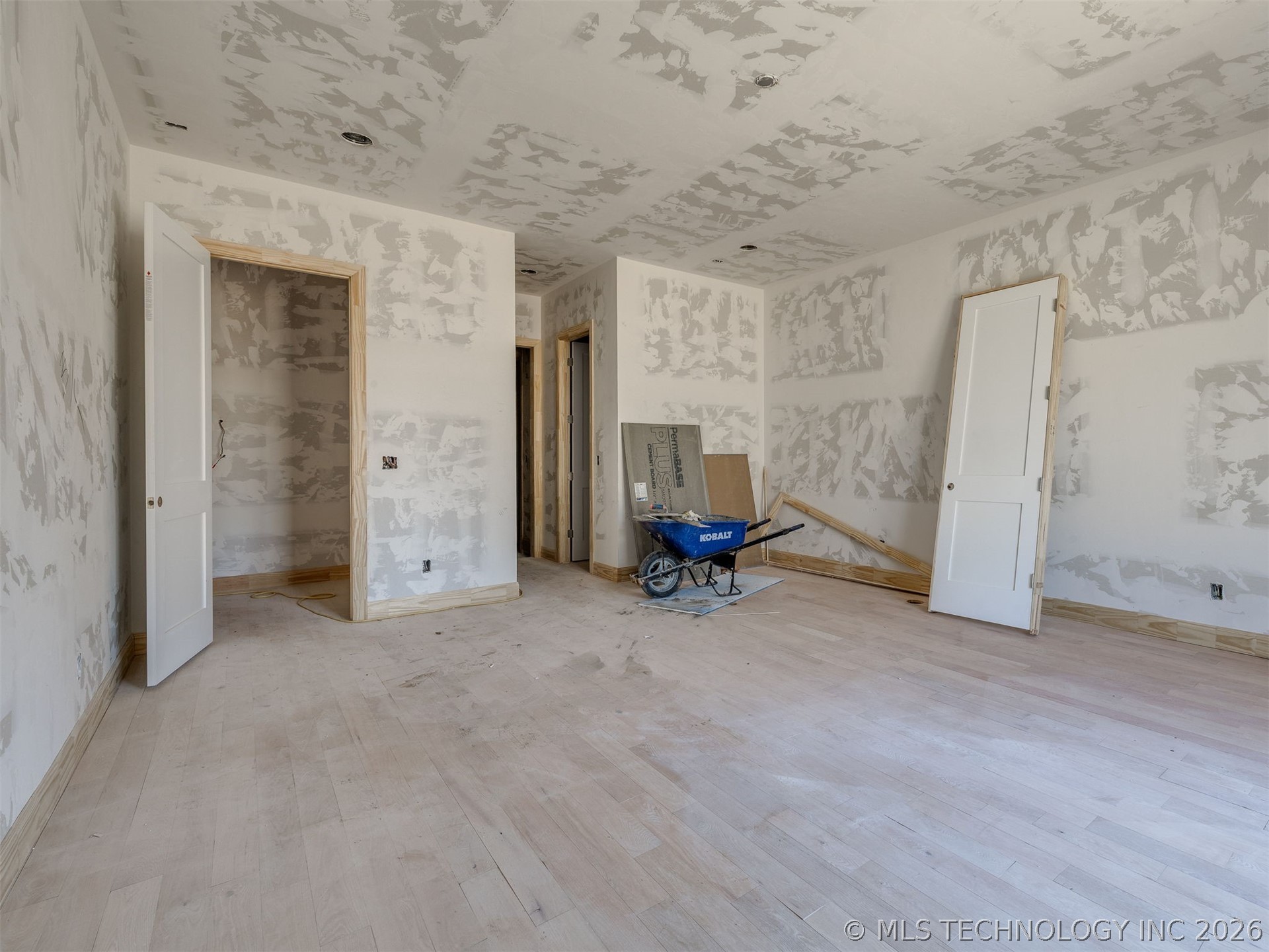 10775 S Sheridan Road Property Photo 47