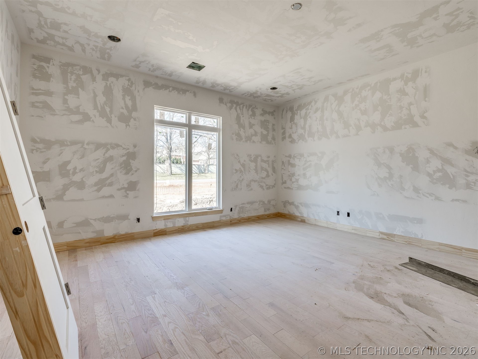 10775 S Sheridan Road Property Photo 49