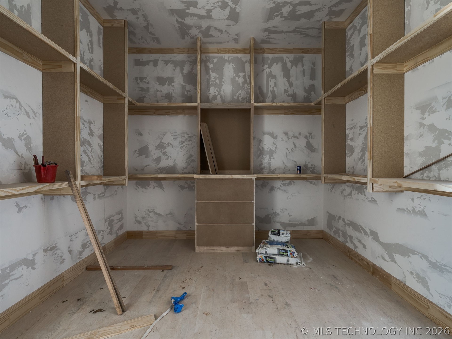 10775 S Sheridan Road Property Photo 56