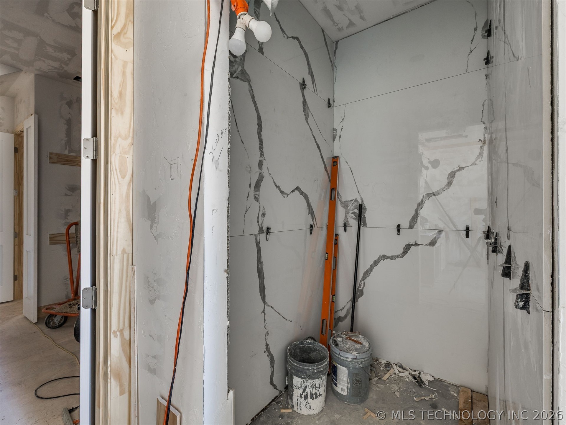 10775 S Sheridan Road Property Photo 59