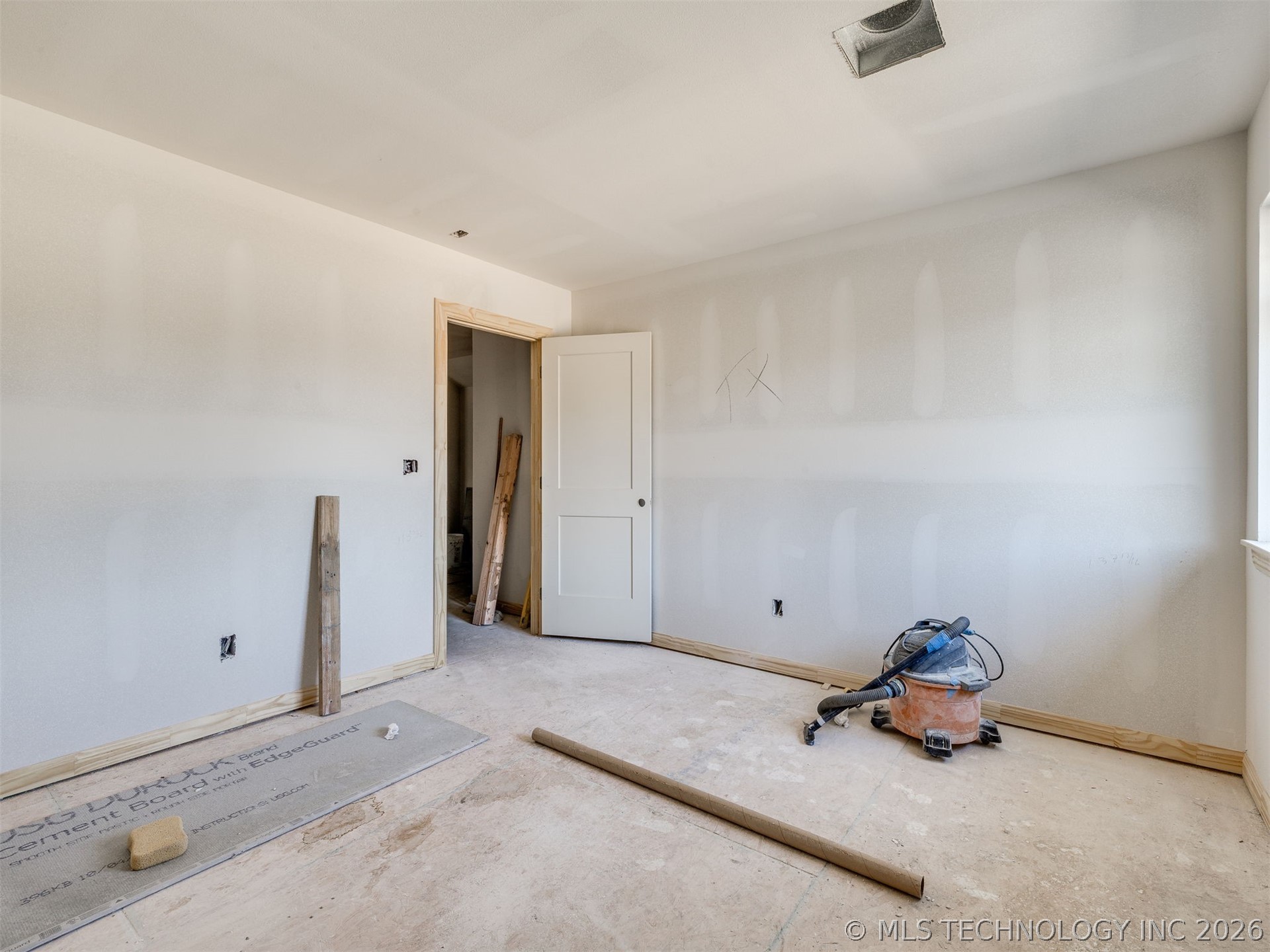 10775 S Sheridan Road Property Photo 75