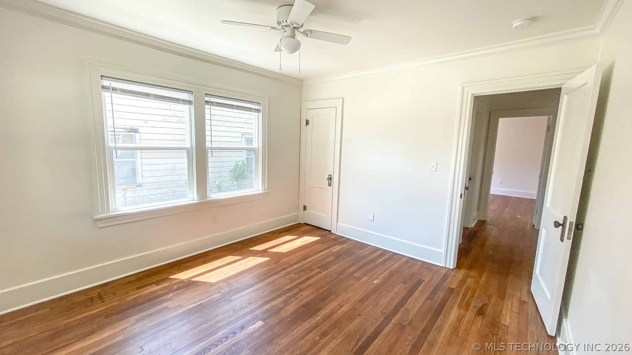 2217 E 12th Place Property Photo 14
