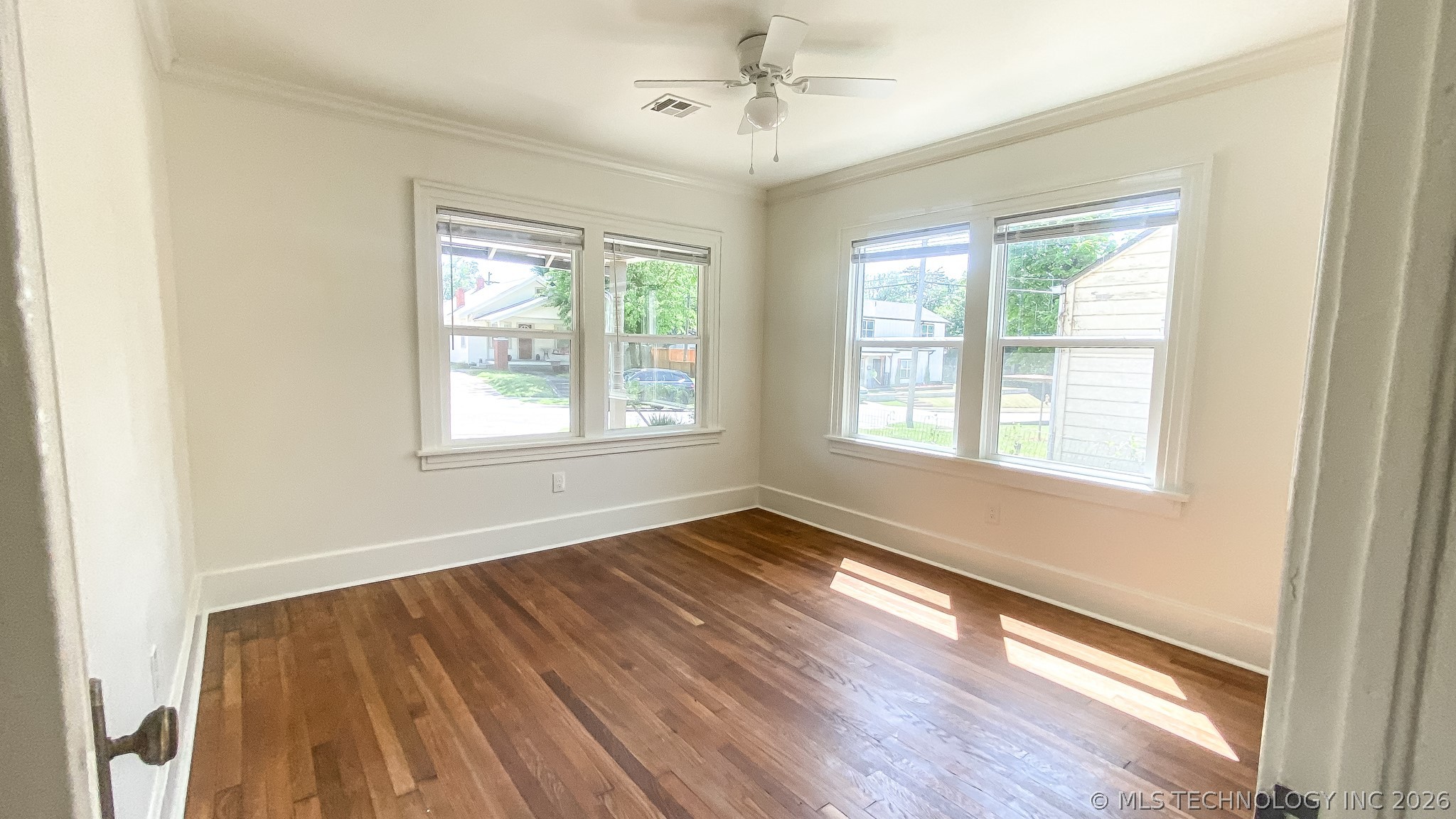 2217 E 12th Place Property Photo 15