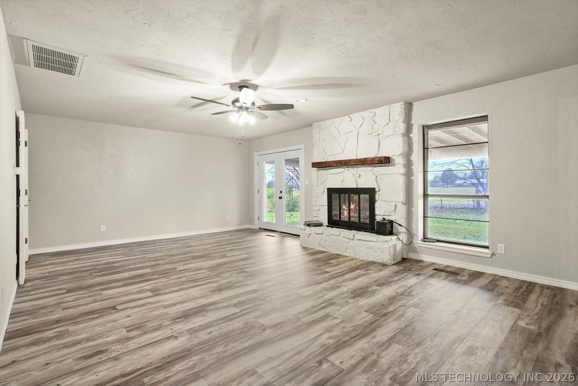 15002 E Winding Creek Drive Property Photo 3