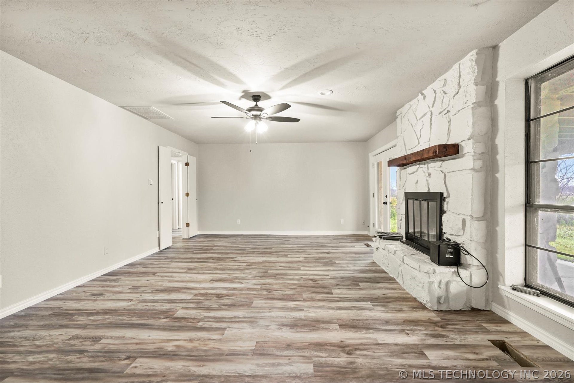 15002 E Winding Creek Drive Property Photo 4