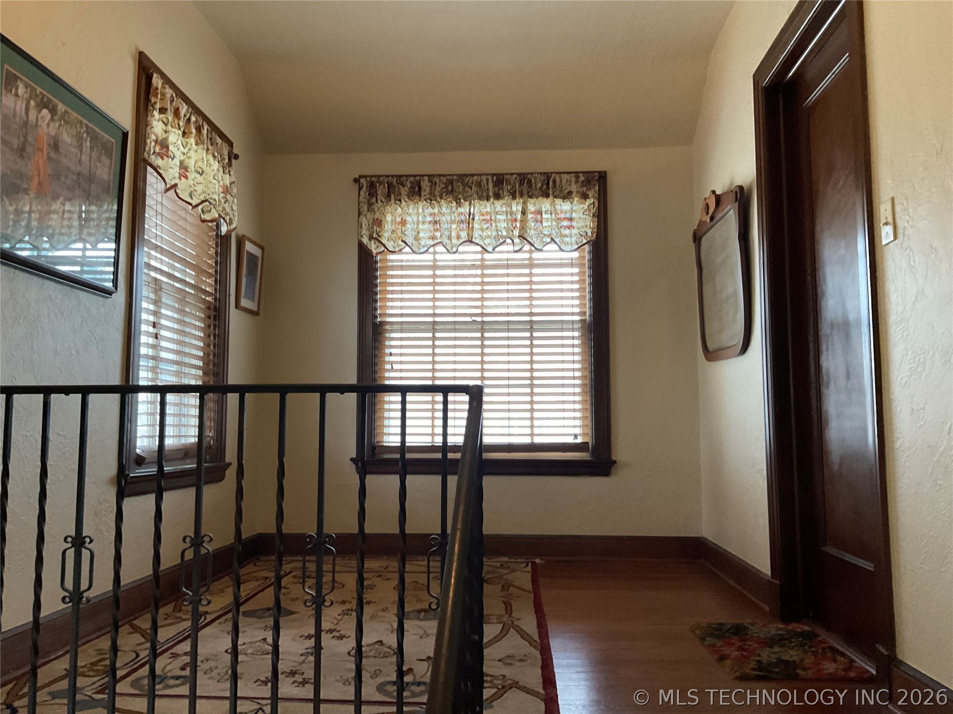 1350 E 19th Street B Property Photo 8