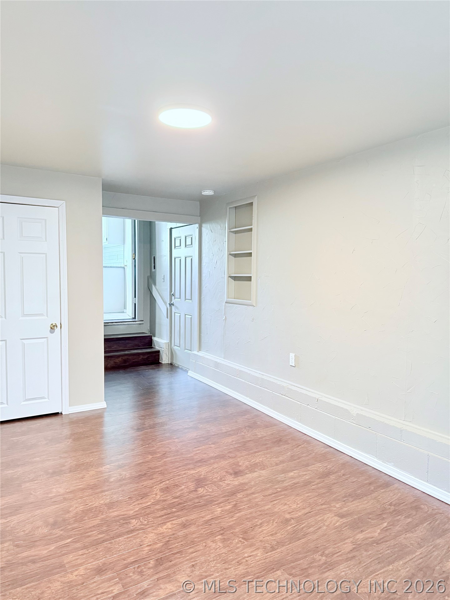 310 S 8th Street Property Photo 5