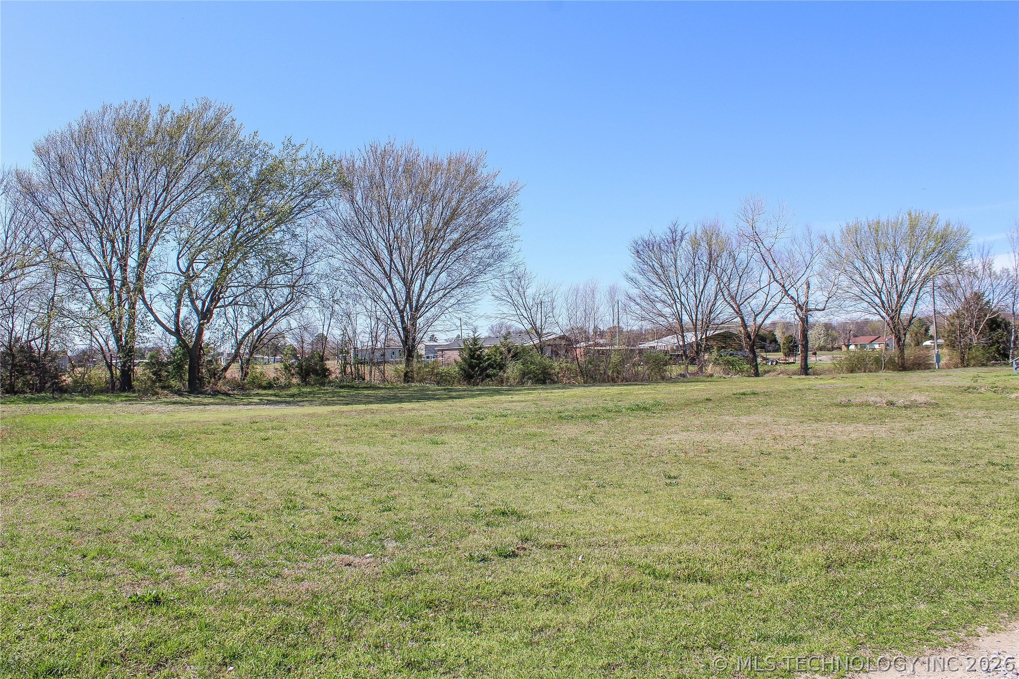 114110 S 4206 Road Property Photo 5