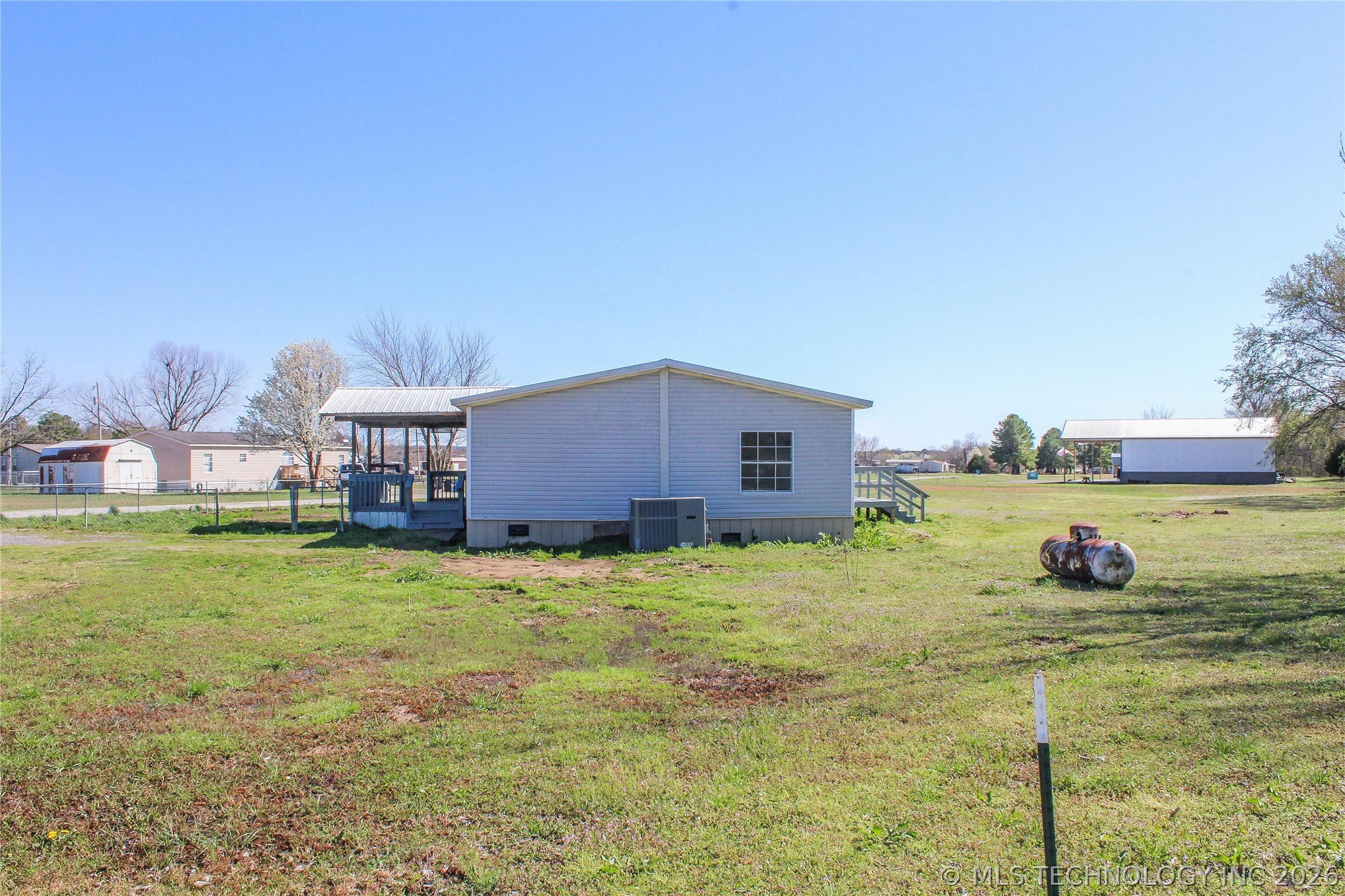 114110 S 4206 Road Property Photo 9