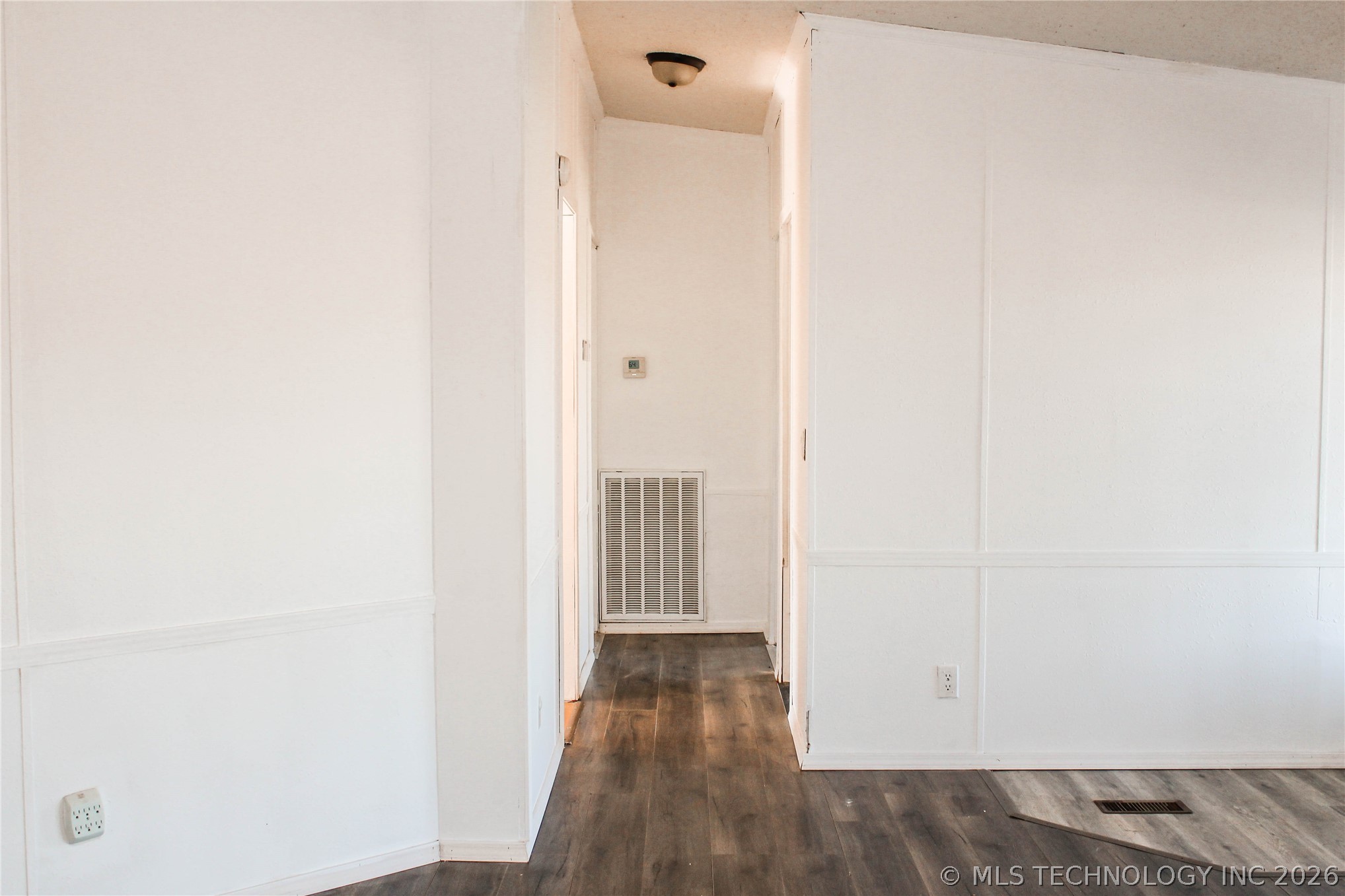 114110 S 4206 Road Property Photo 15
